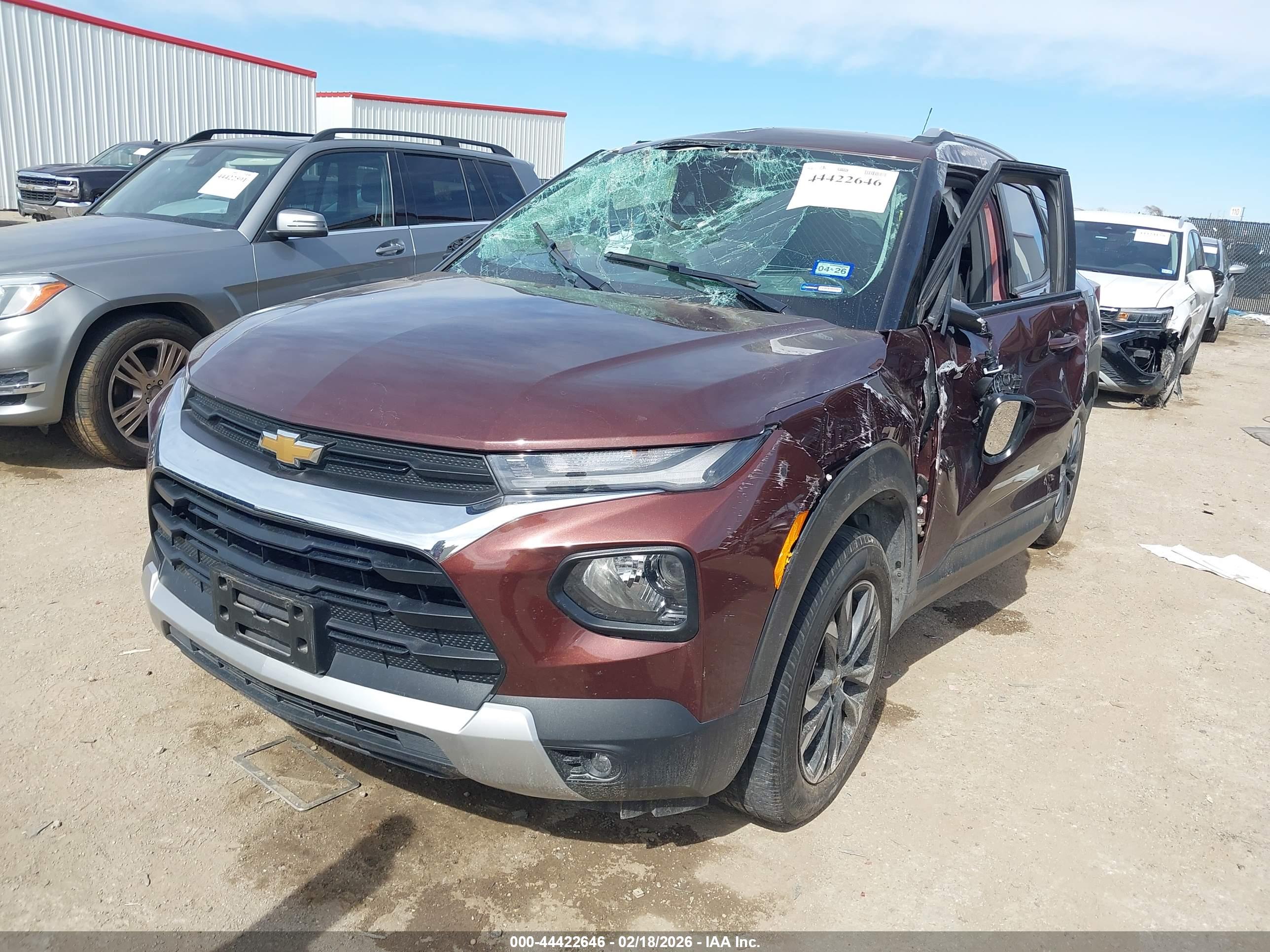 CHEVROLET TRAILBLAZER image 2