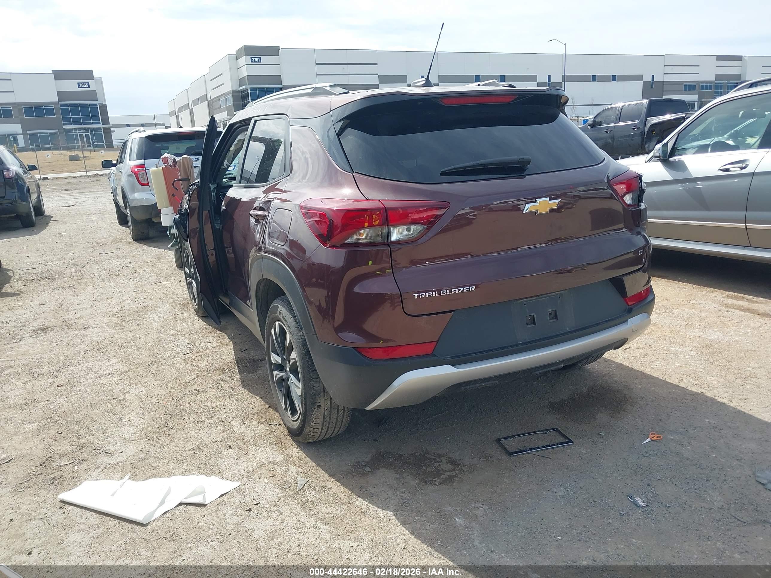 CHEVROLET TRAILBLAZER image 3