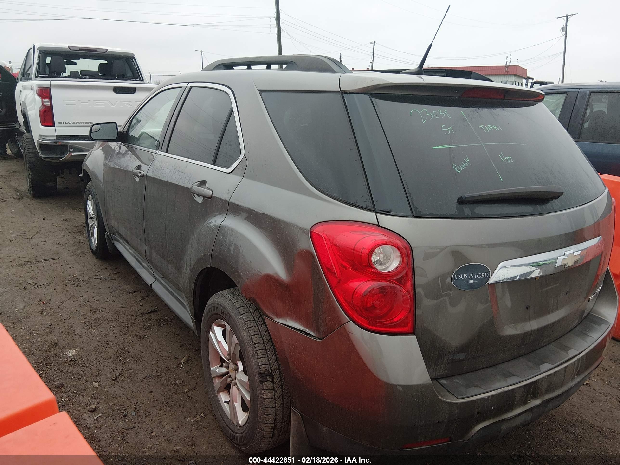 CHEVROLET EQUINOX image 3