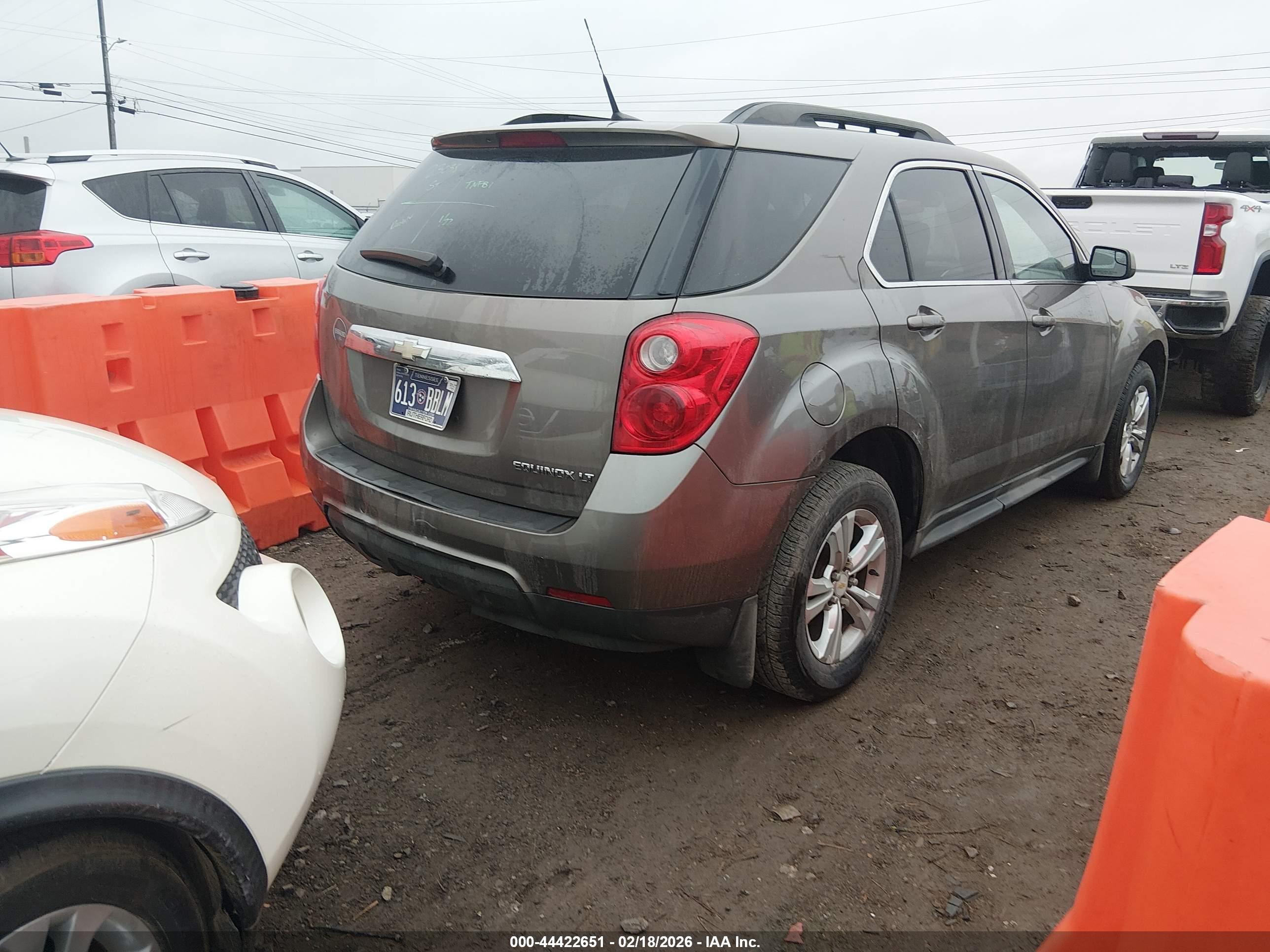 CHEVROLET EQUINOX image 4