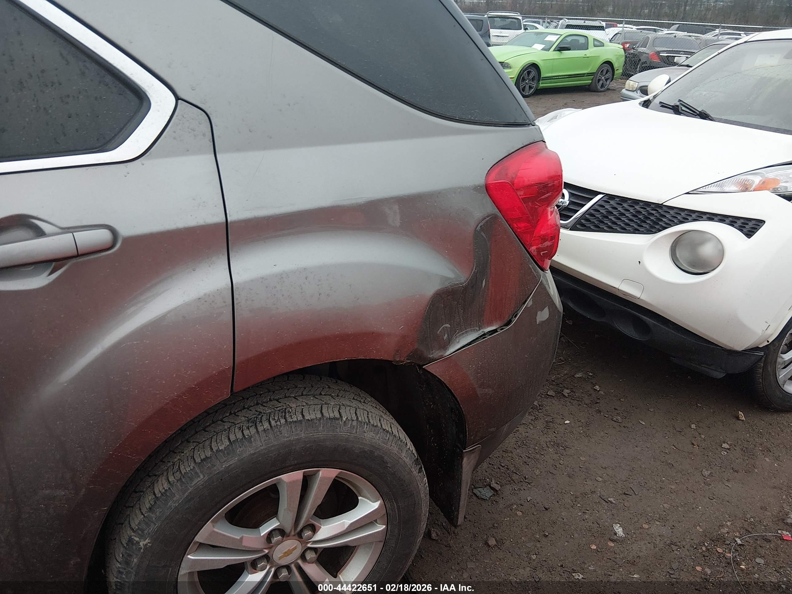 CHEVROLET EQUINOX image 6