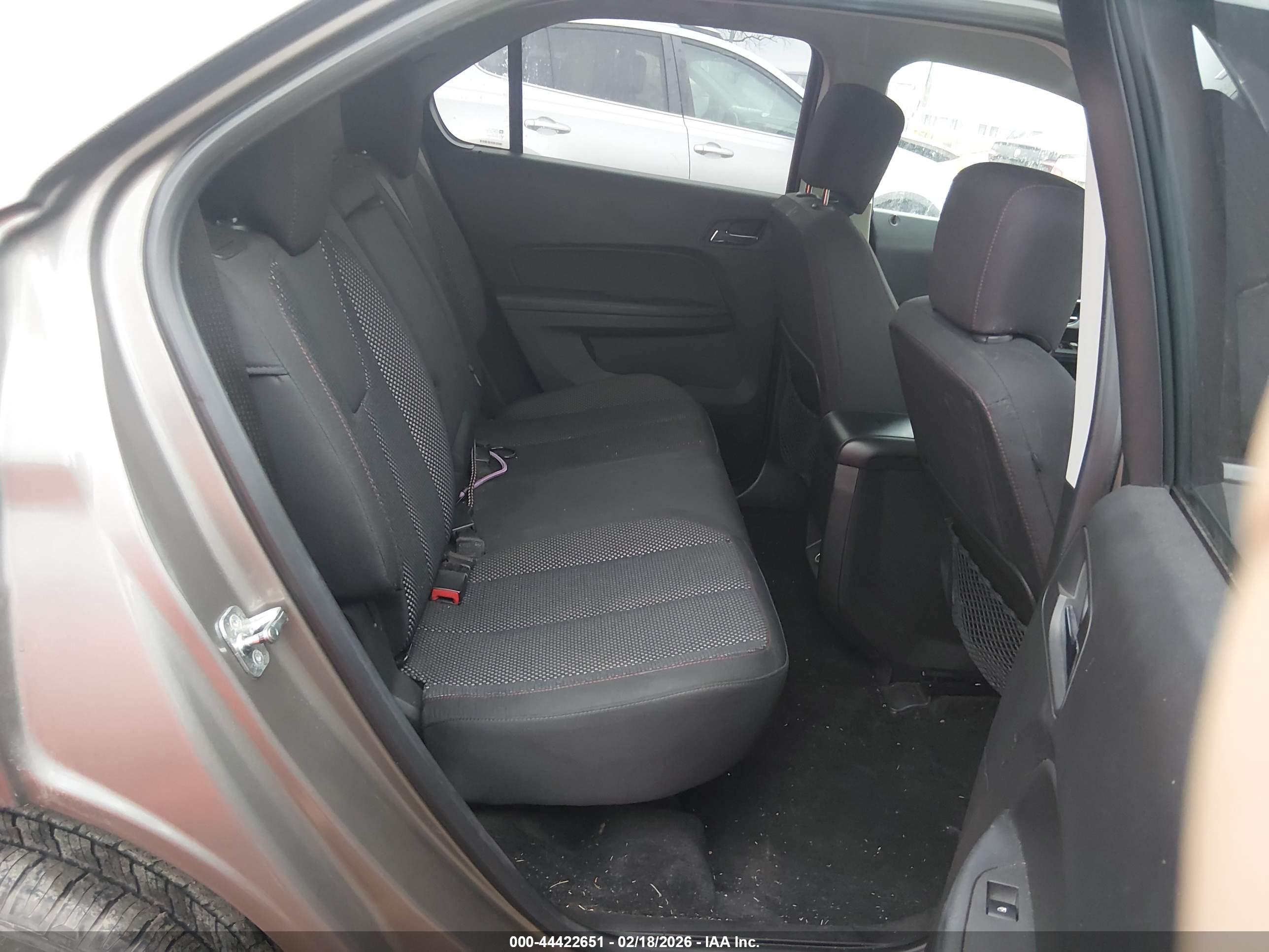 CHEVROLET EQUINOX image 8