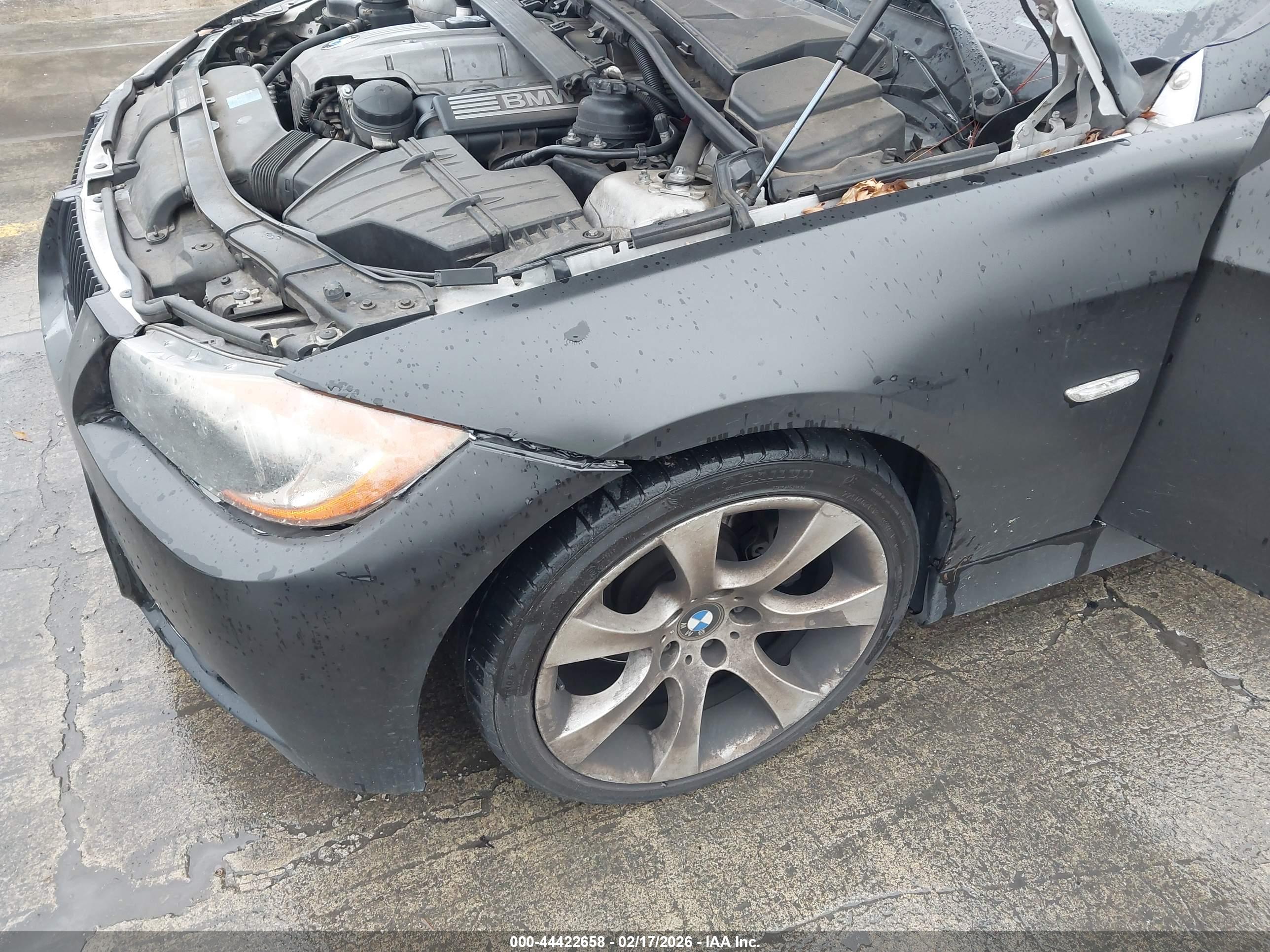 BMW 330I image 6