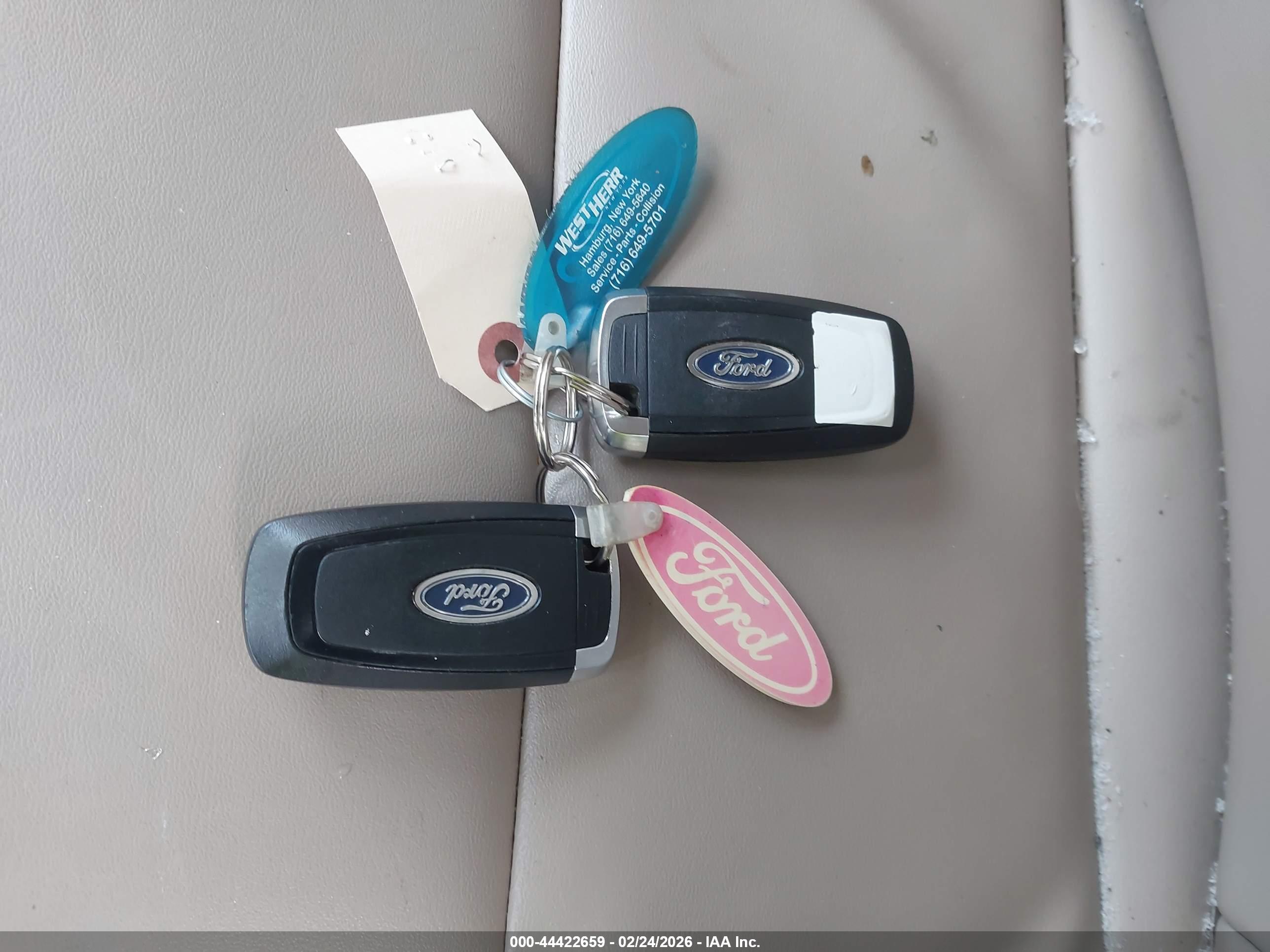 FORD EXPLORER image 11
