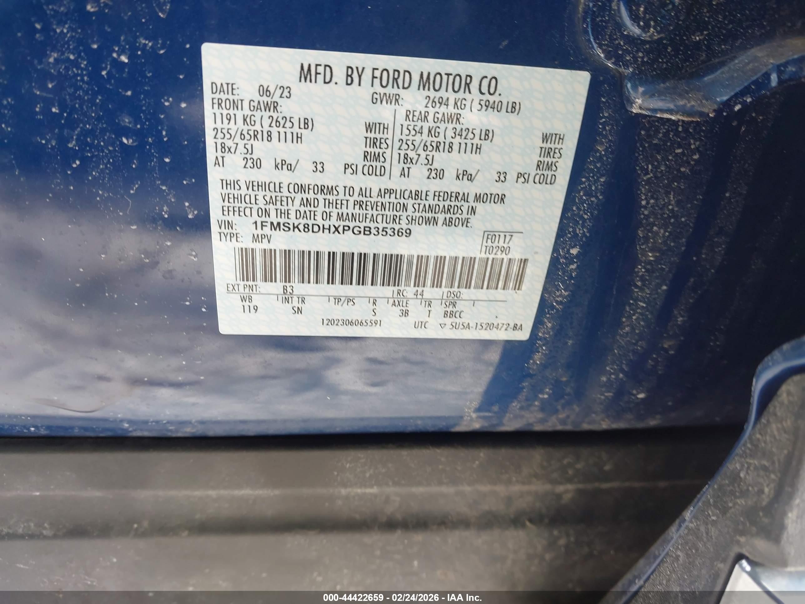 FORD EXPLORER image 9