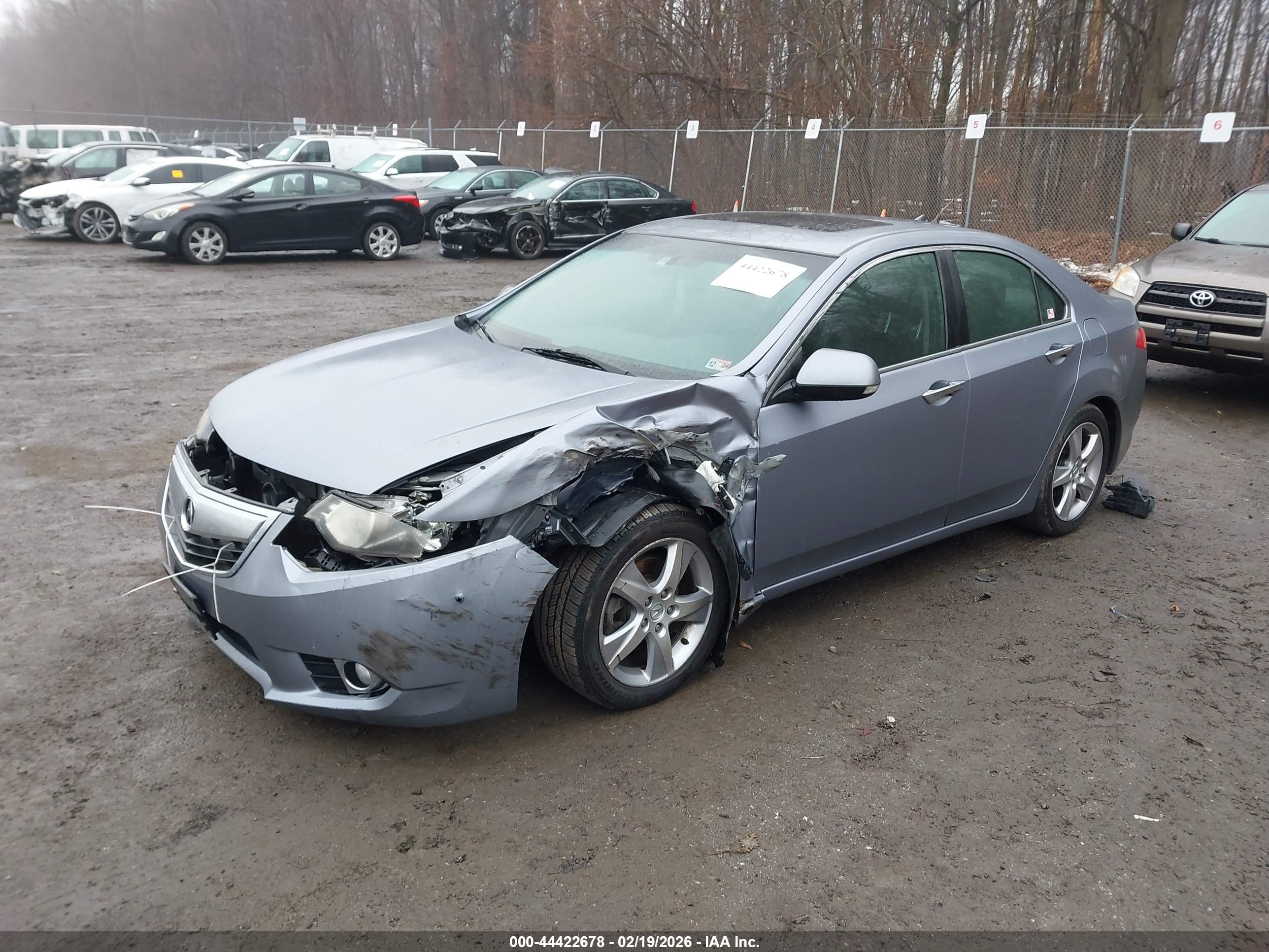 ACURA TSX image 2