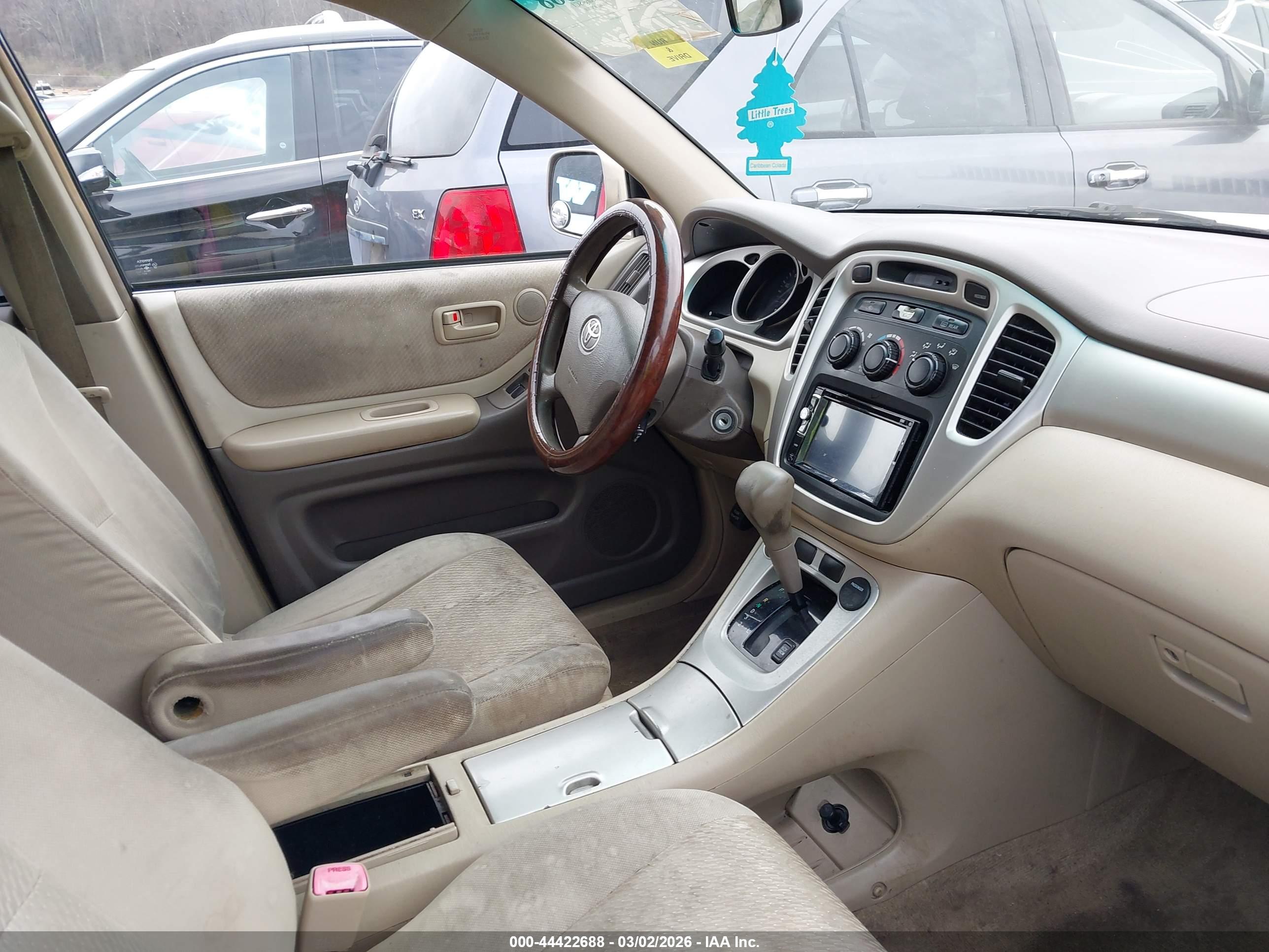 TOYOTA HIGHLANDER image 5