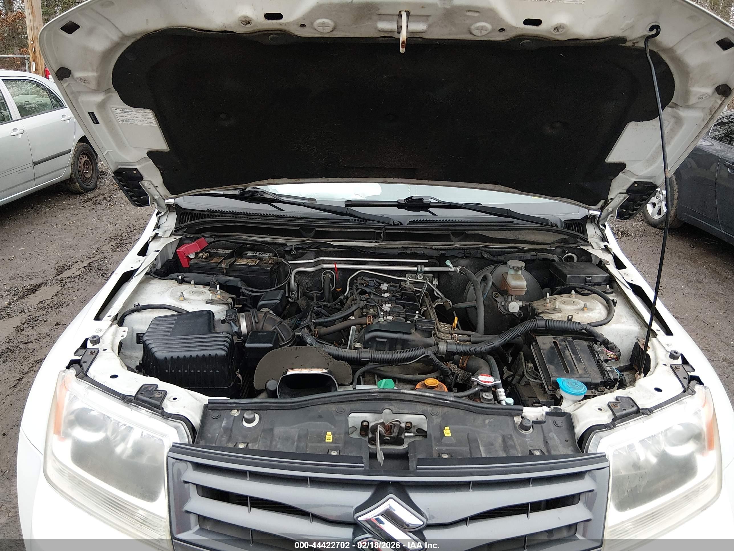 SUZUKI GRAND image 10