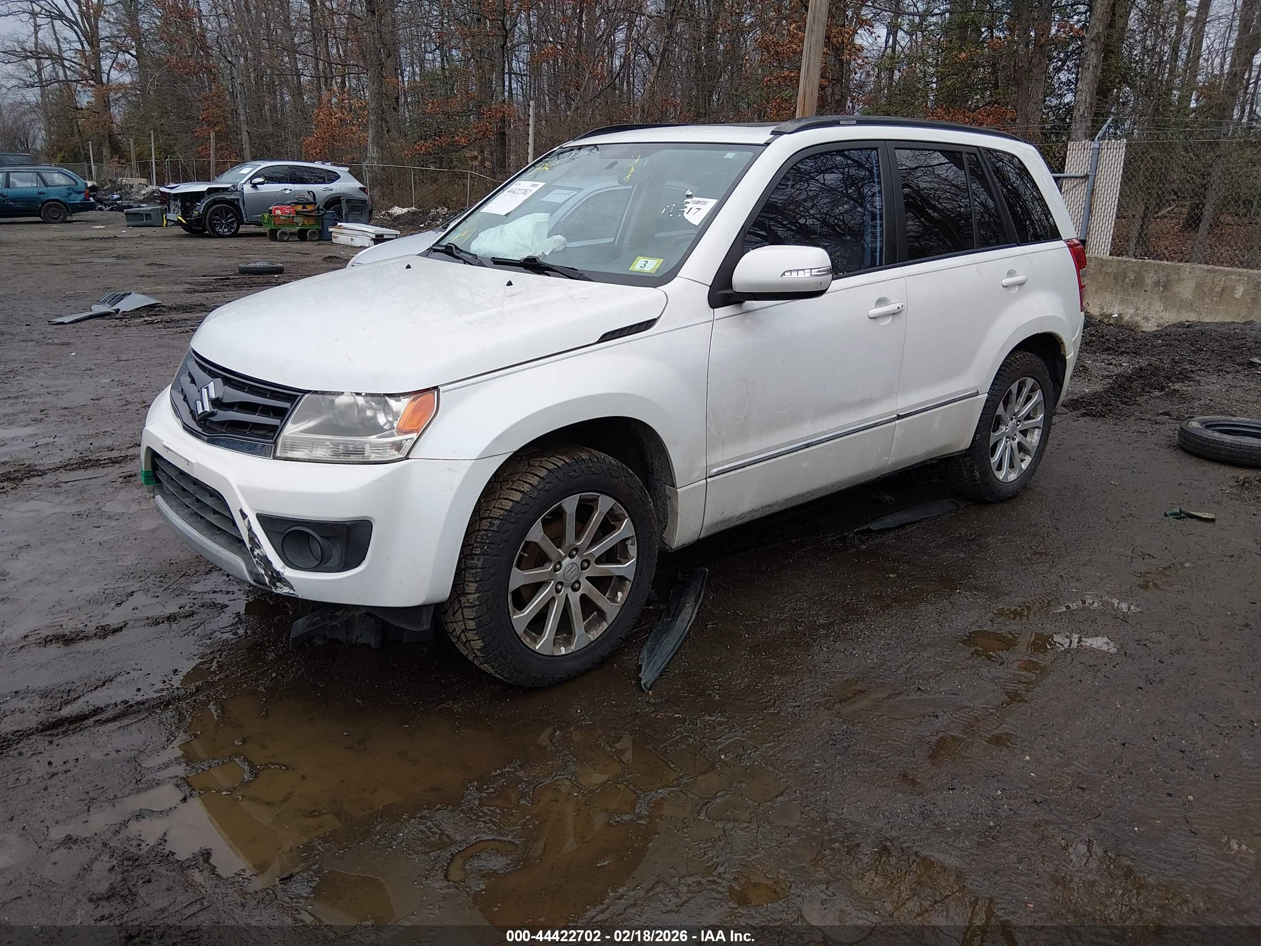 SUZUKI GRAND image 2