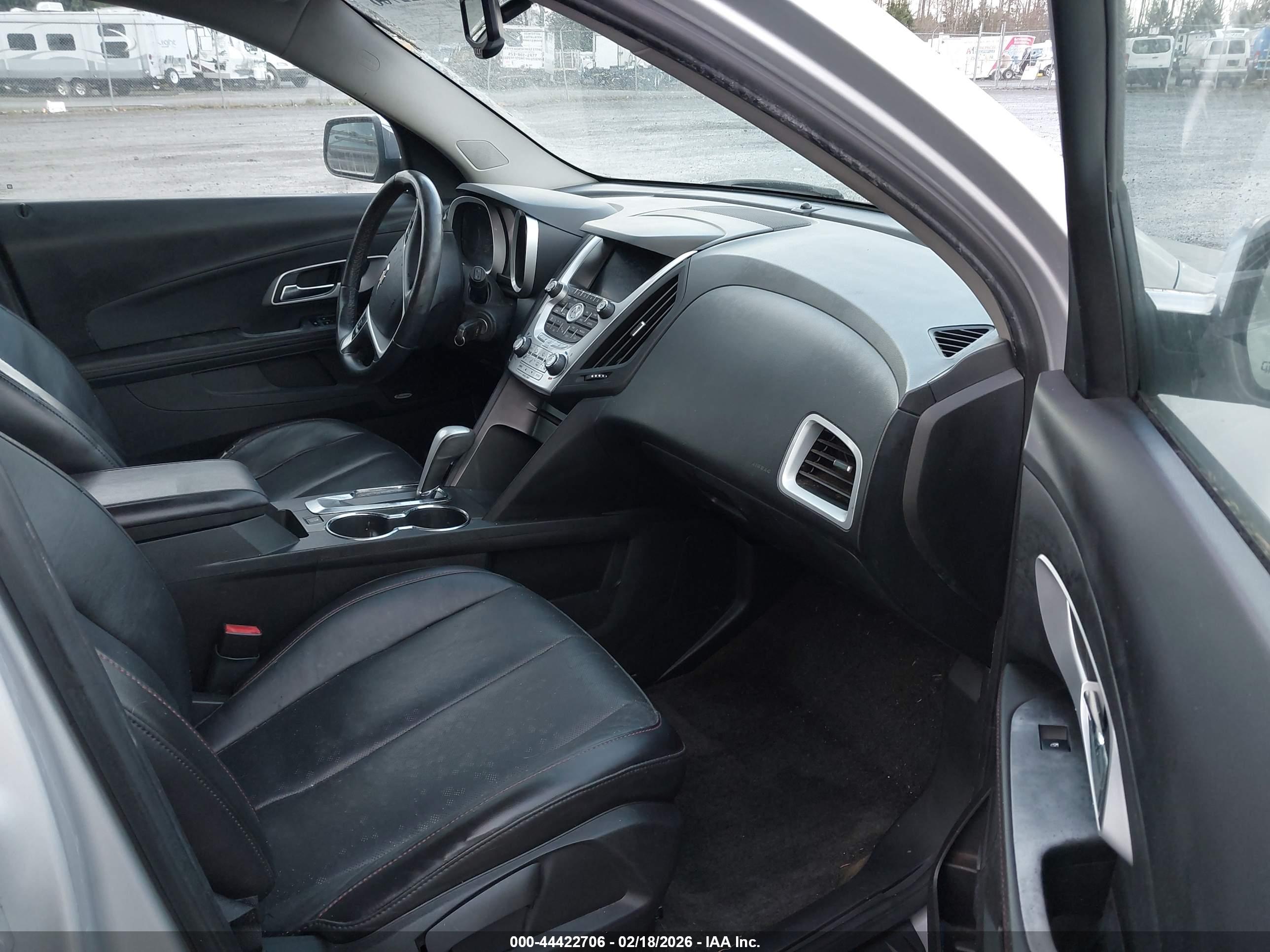 CHEVROLET EQUINOX image 5