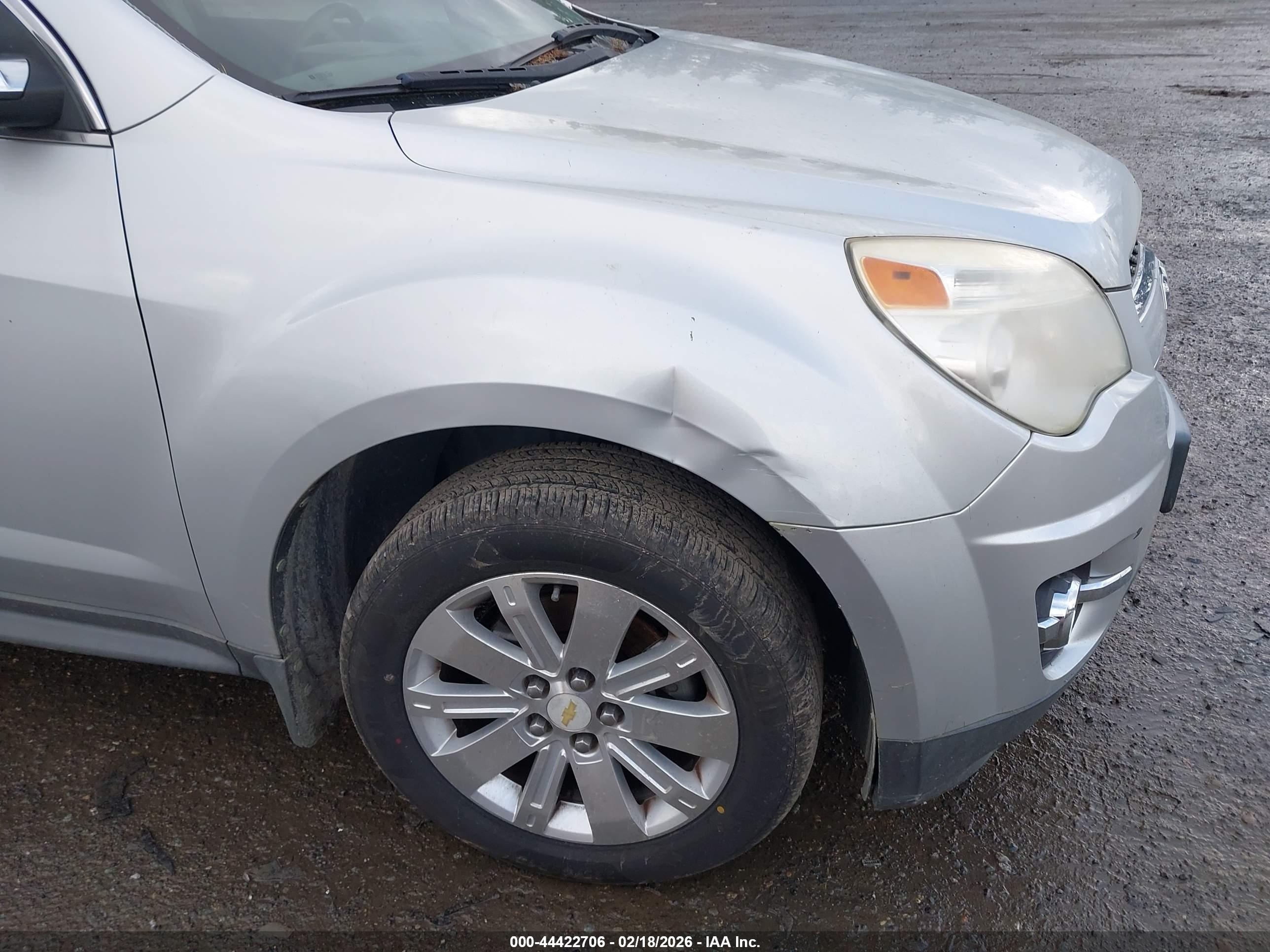 CHEVROLET EQUINOX image 6