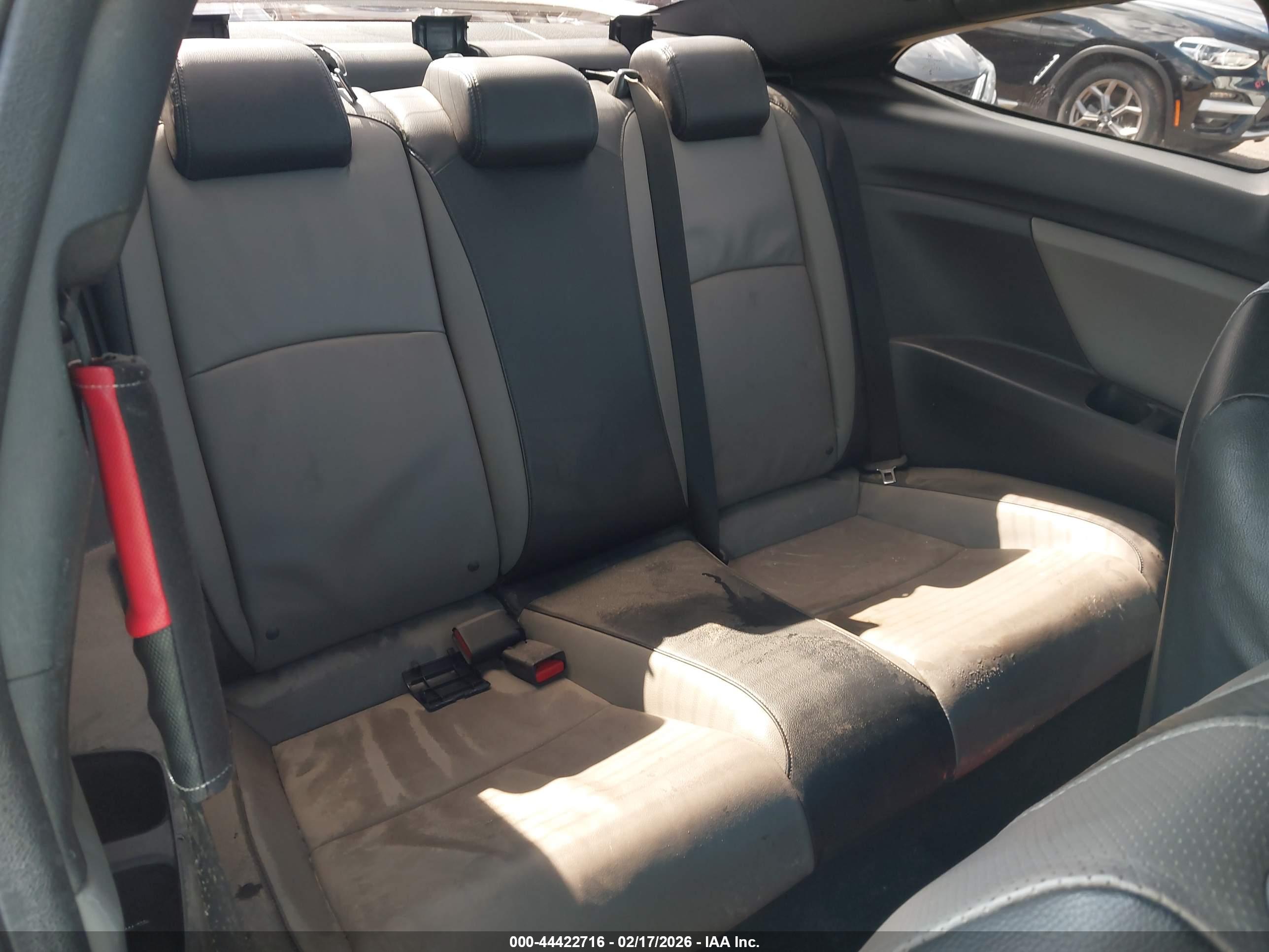 HONDA CIVIC image 8