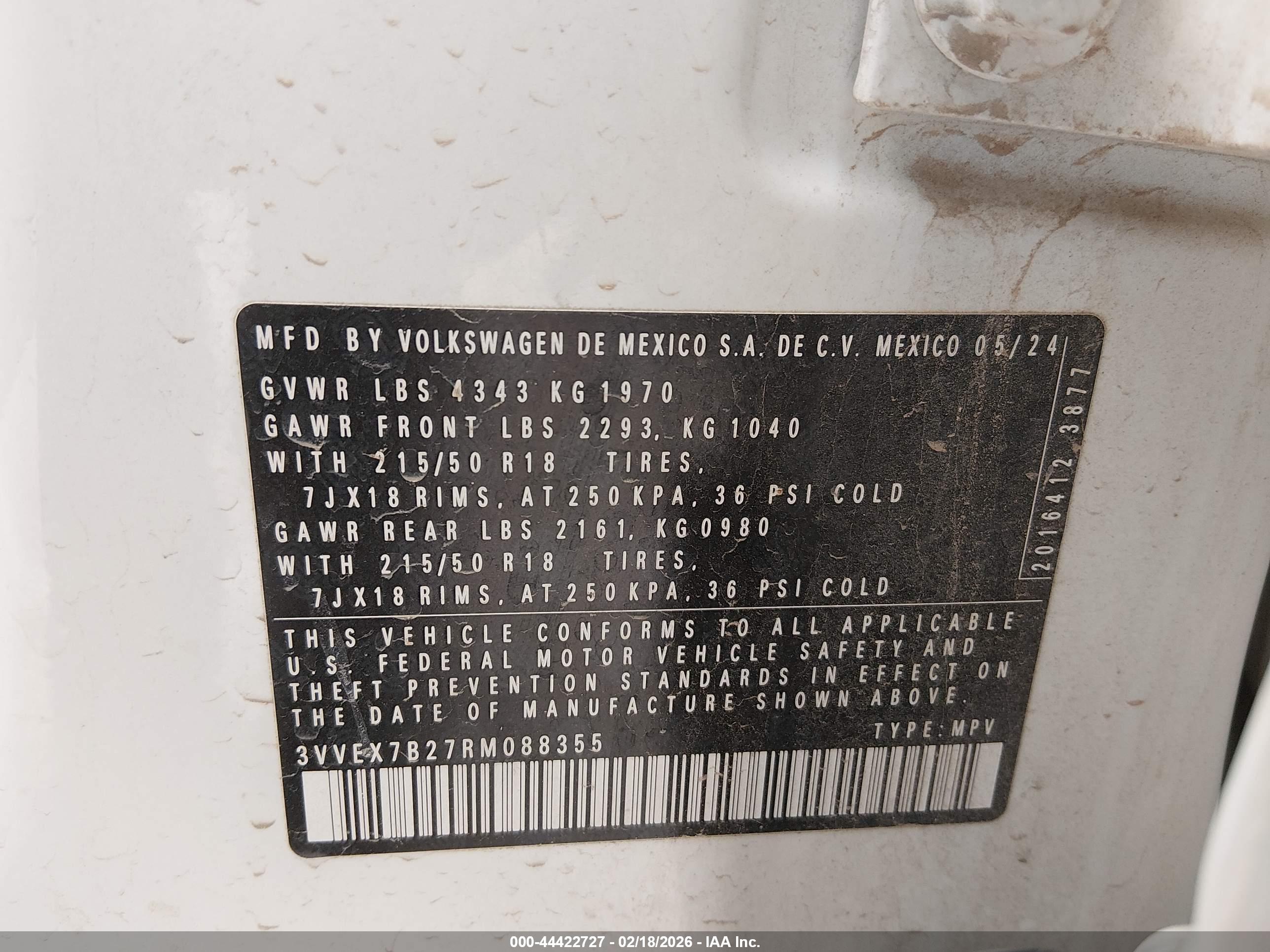 VOLKSWAGEN TAOS image 9