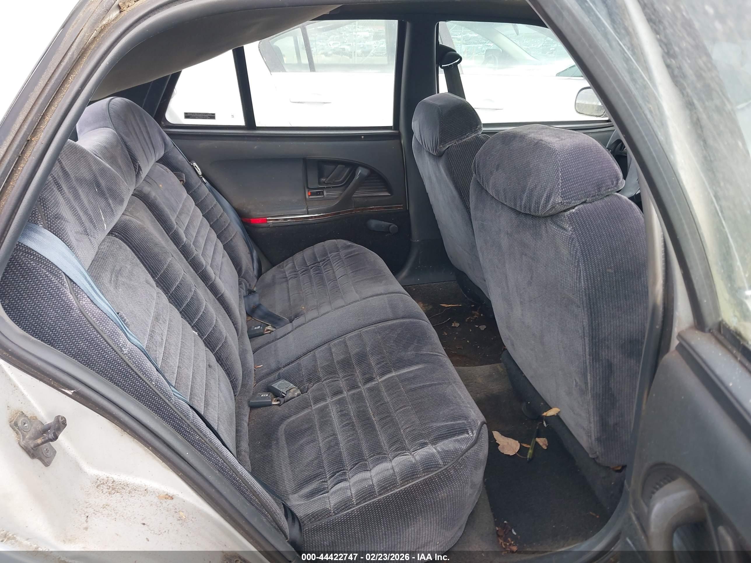 BUICK SKYLARK image 8