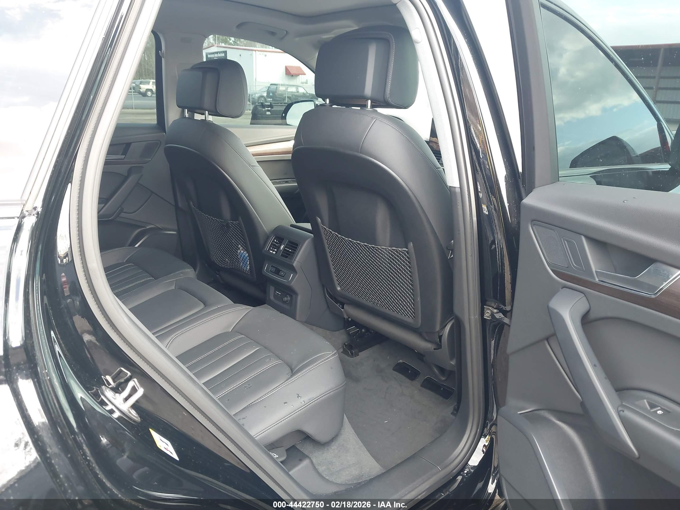 AUDI Q5 image 8