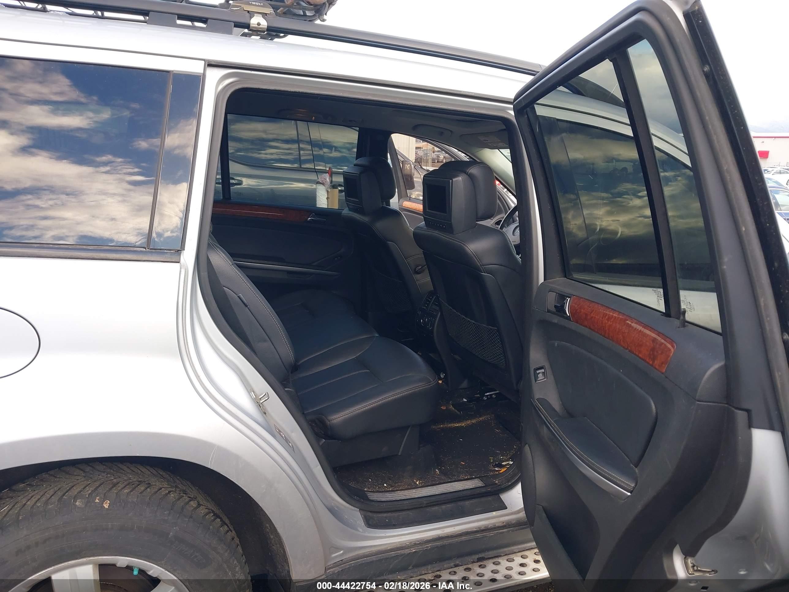 MERCEDES-BENZ GL image 8