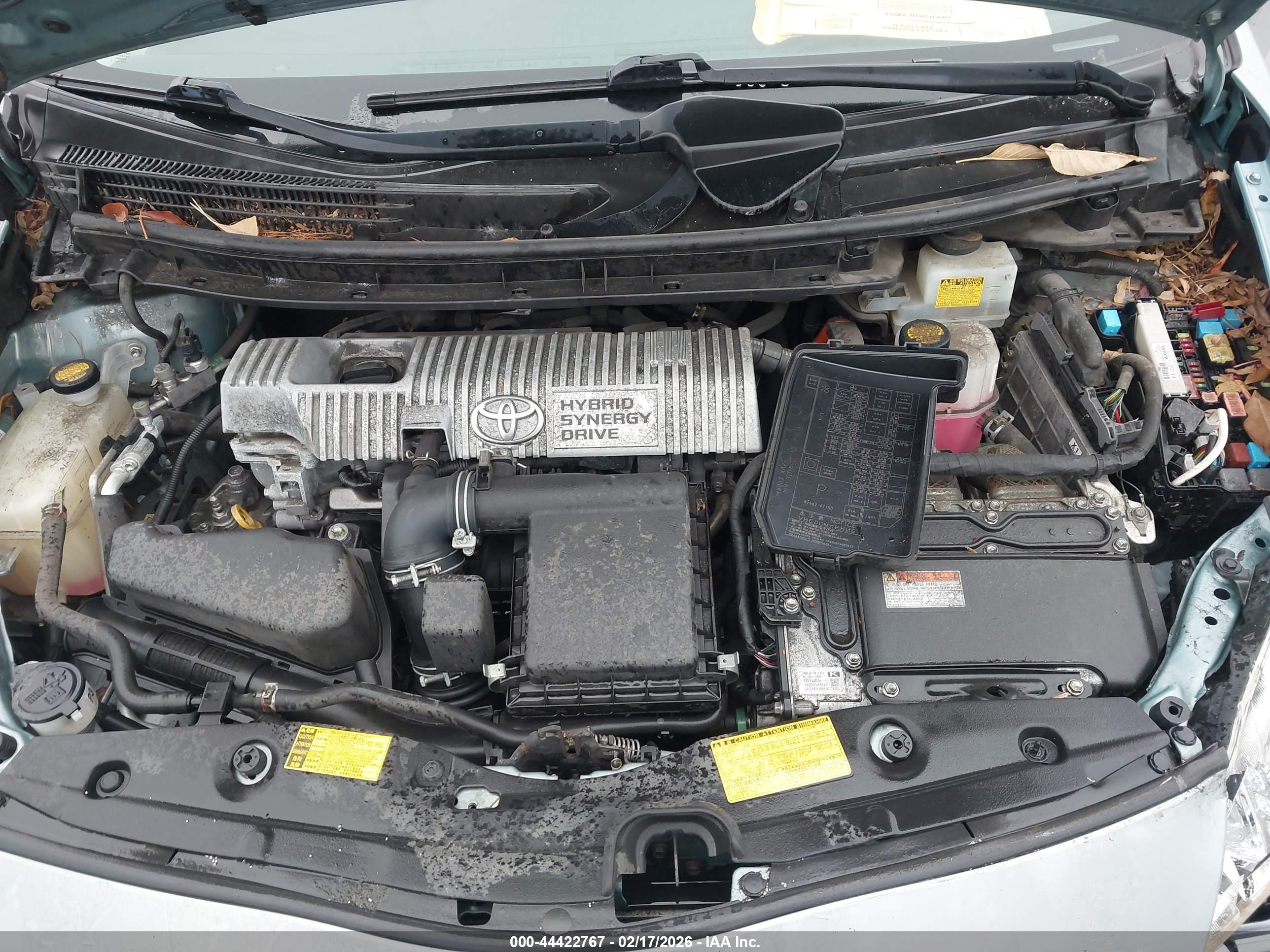 TOYOTA PRIUS image 10