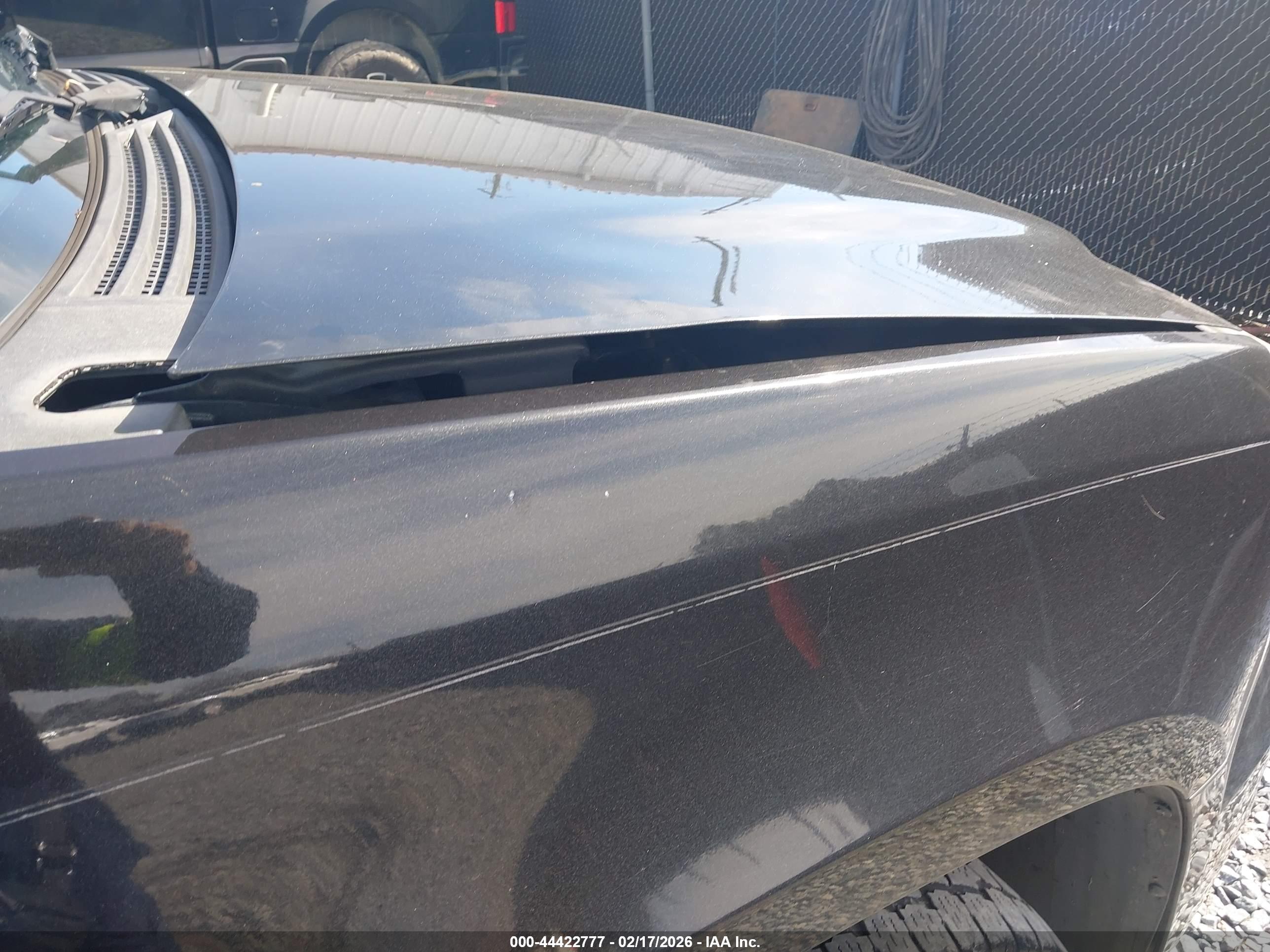 GMC YUKON image 6