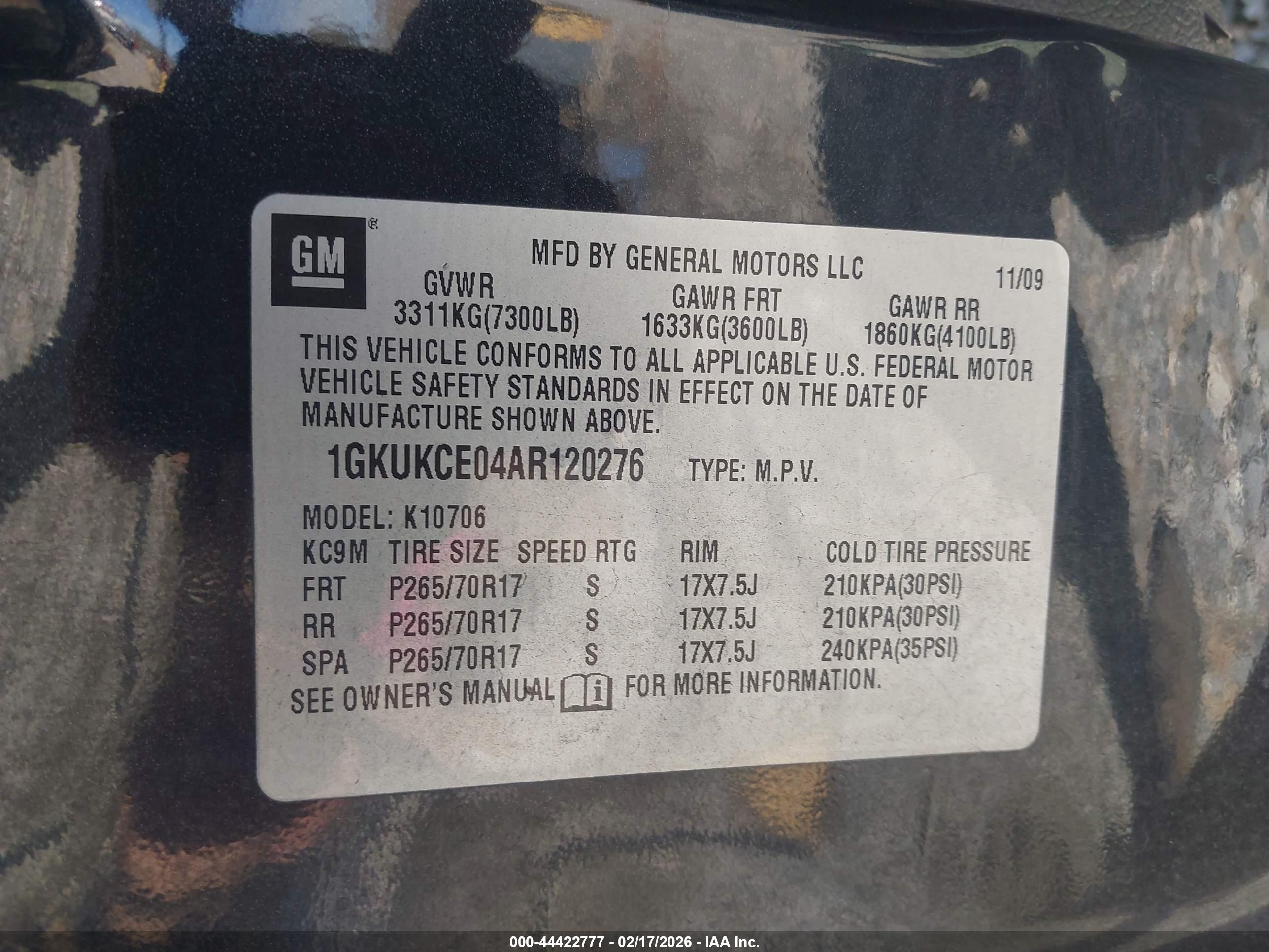 GMC YUKON image 9