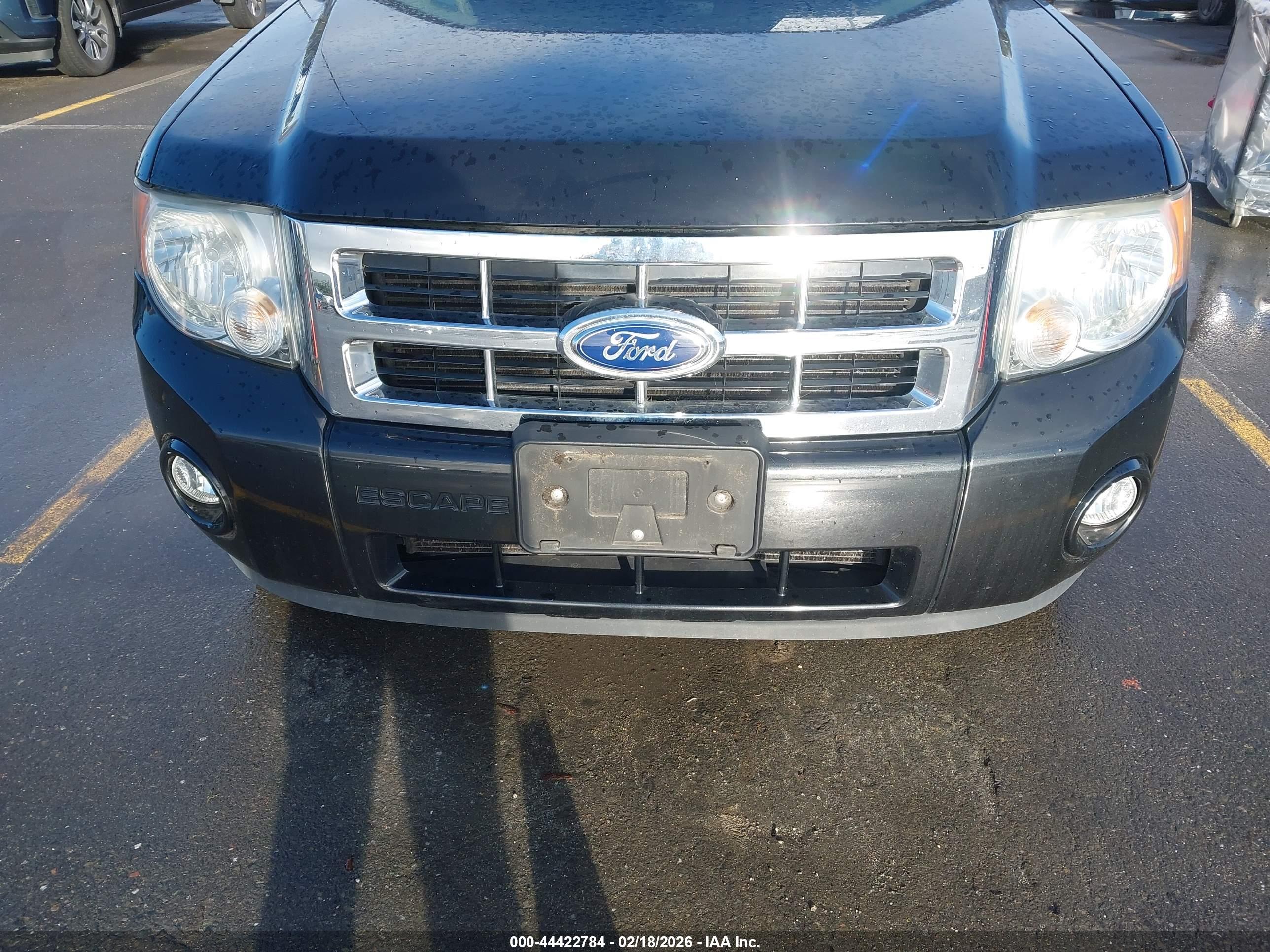 FORD ESCAPE image 6
