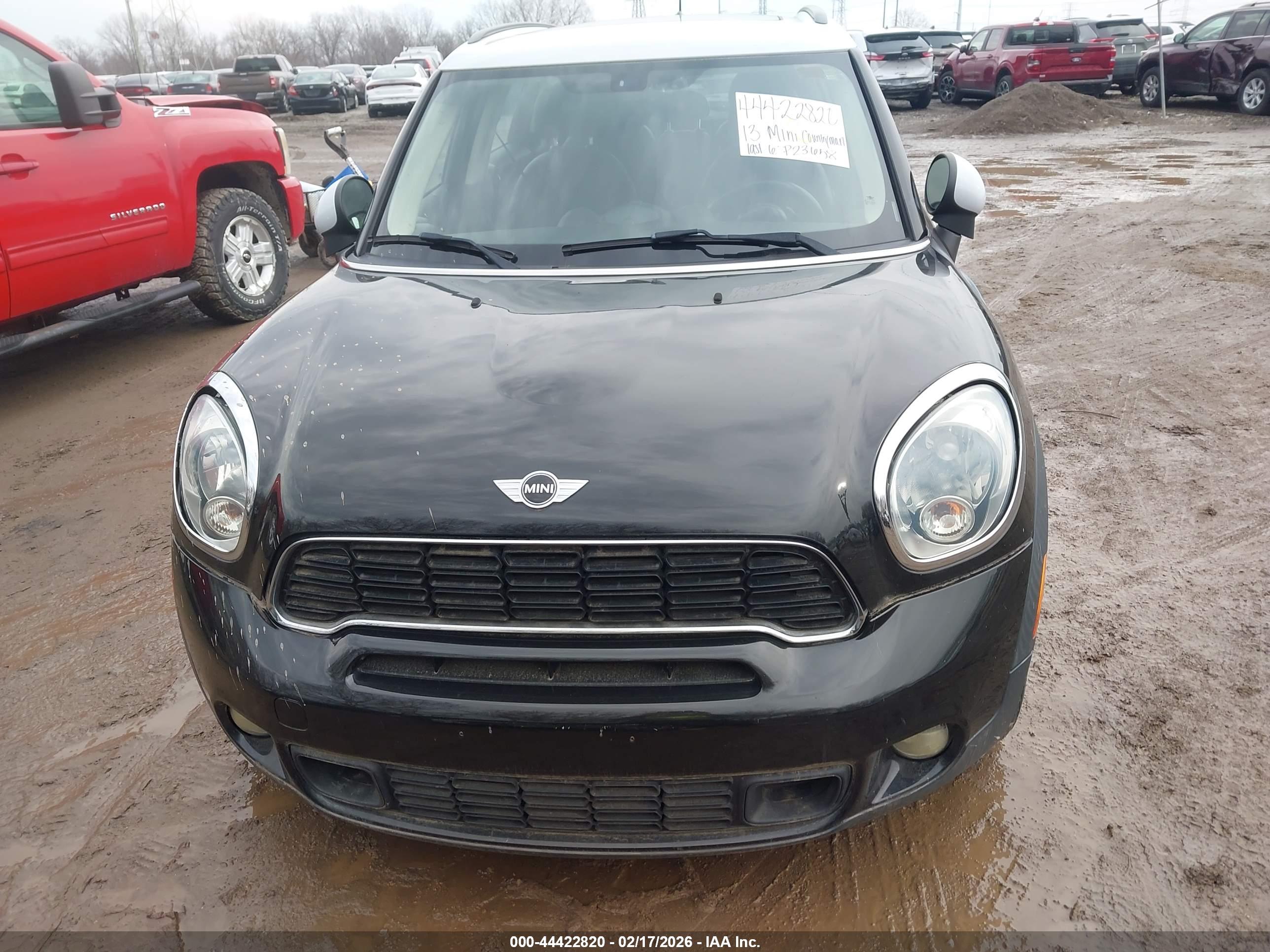 MINI COUNTRYMAN image 6