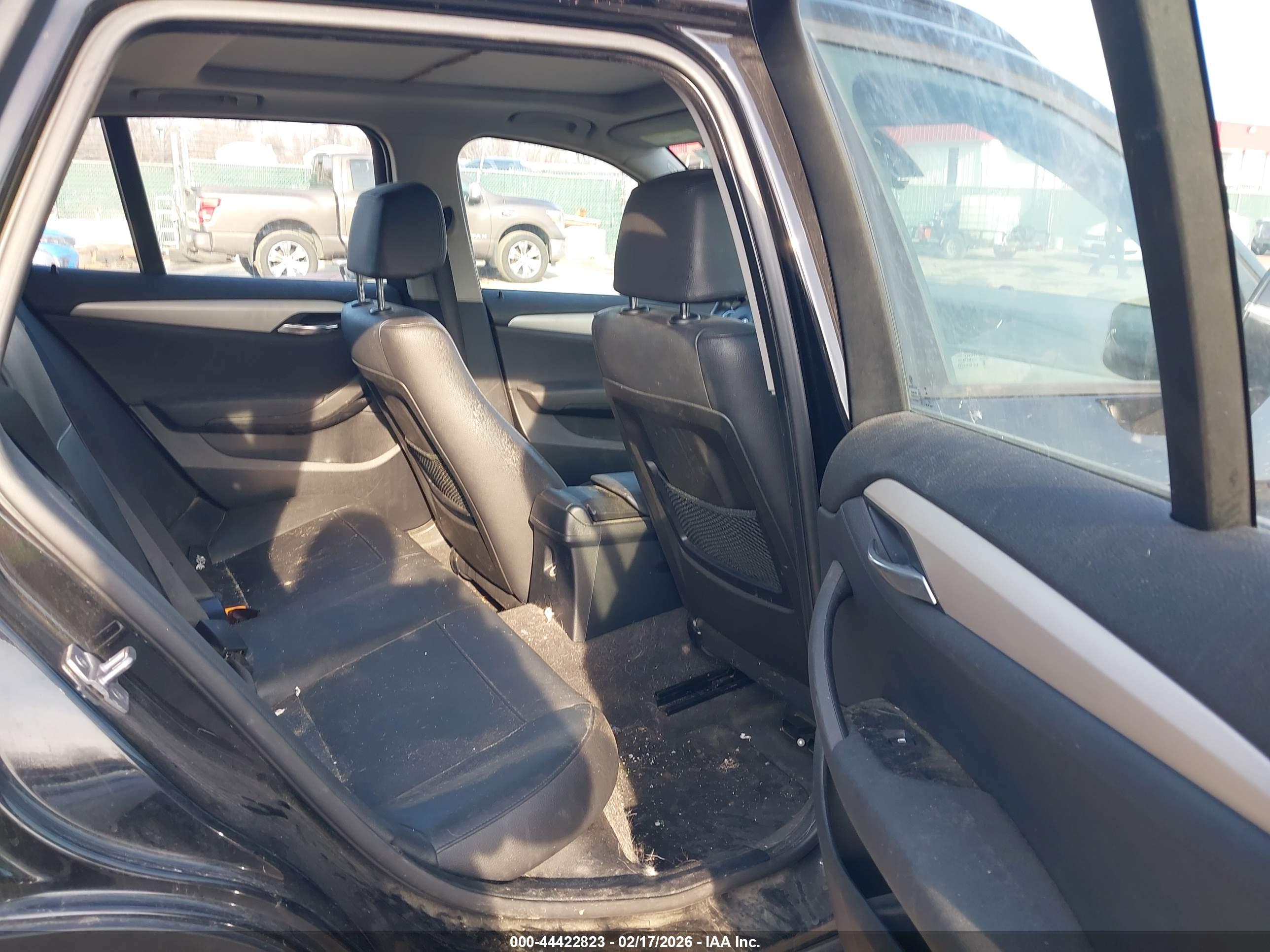 BMW X1 image 8
