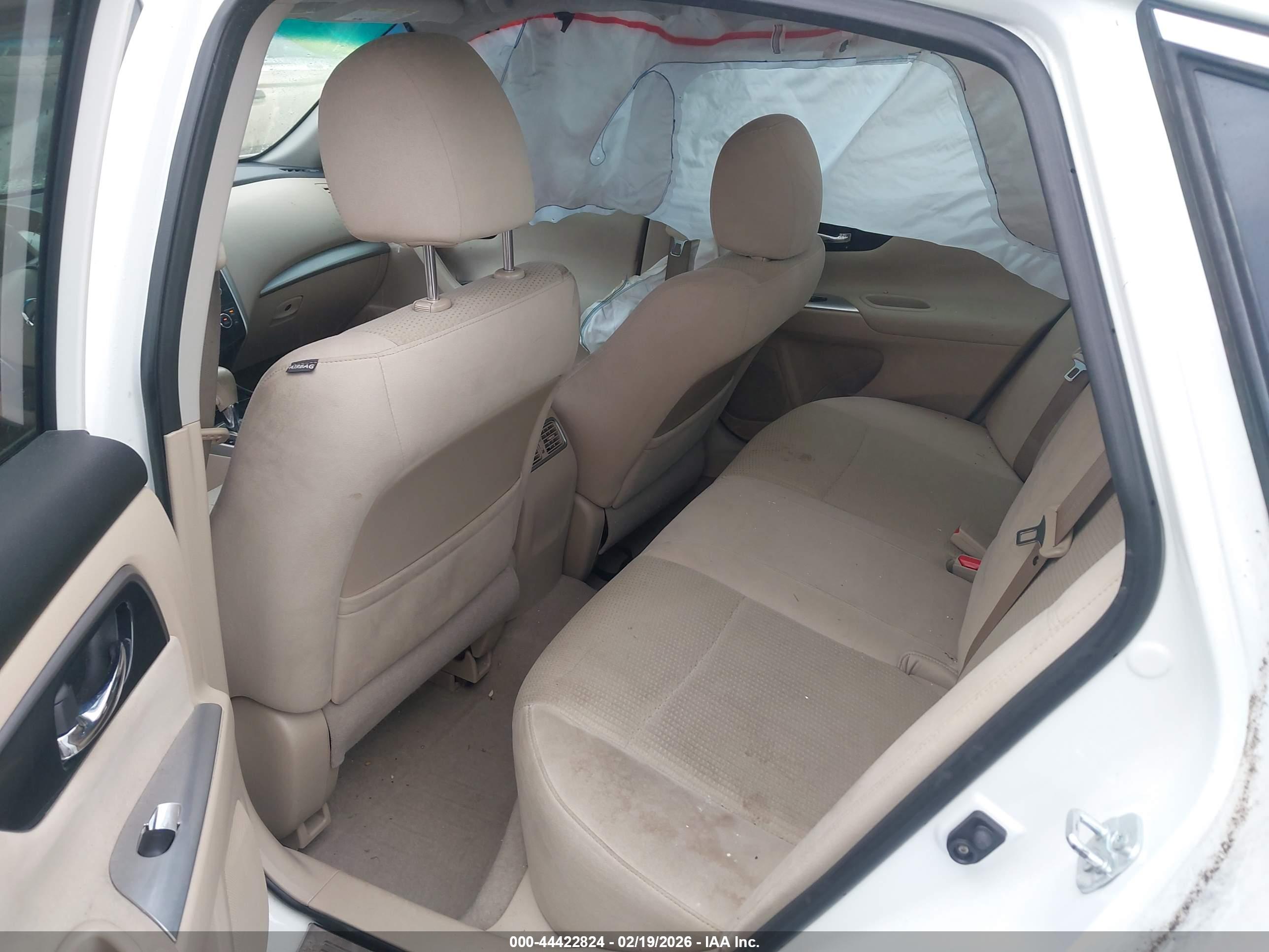 NISSAN ALTIMA image 8