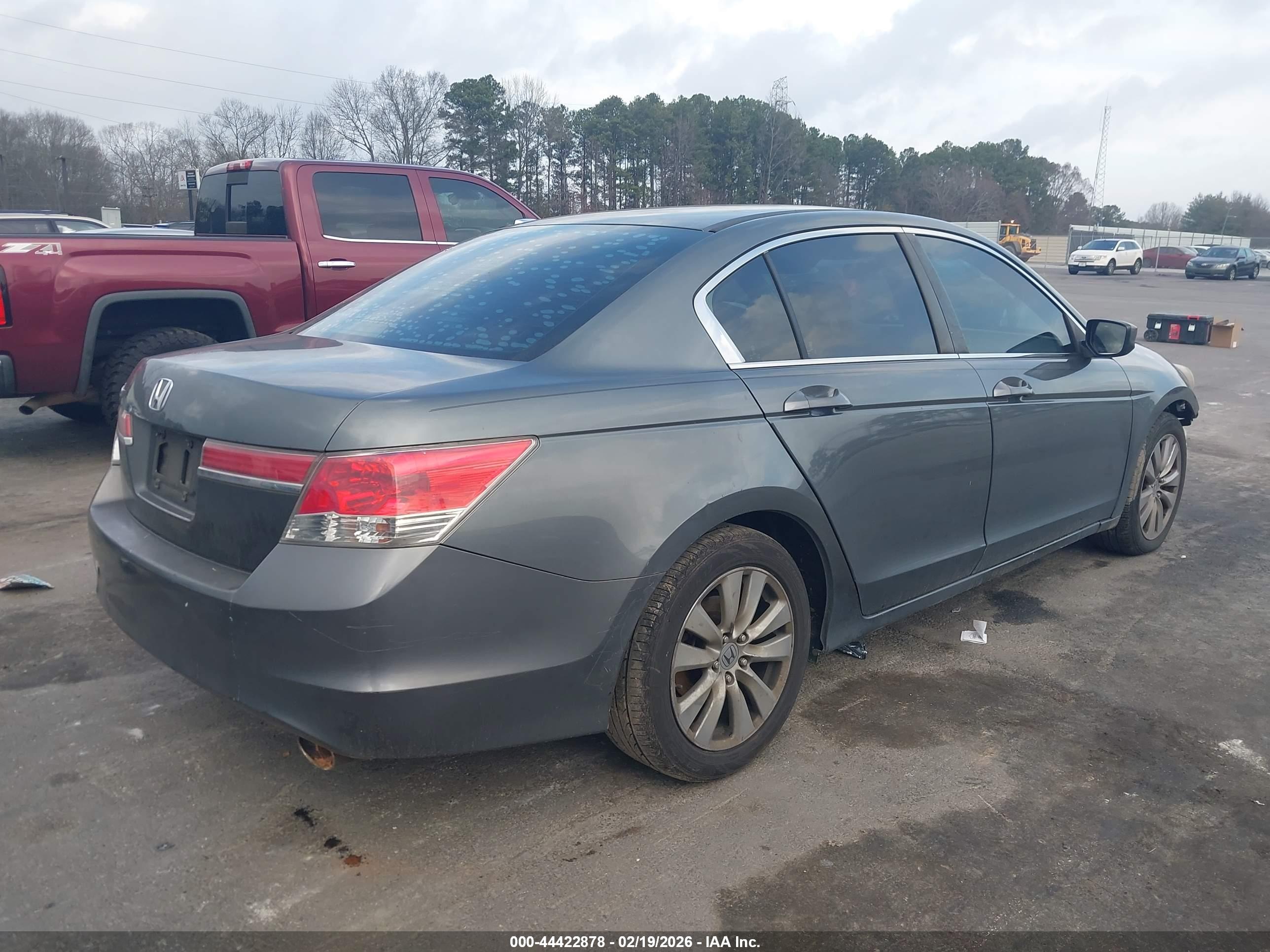 HONDA ACCORD image 4
