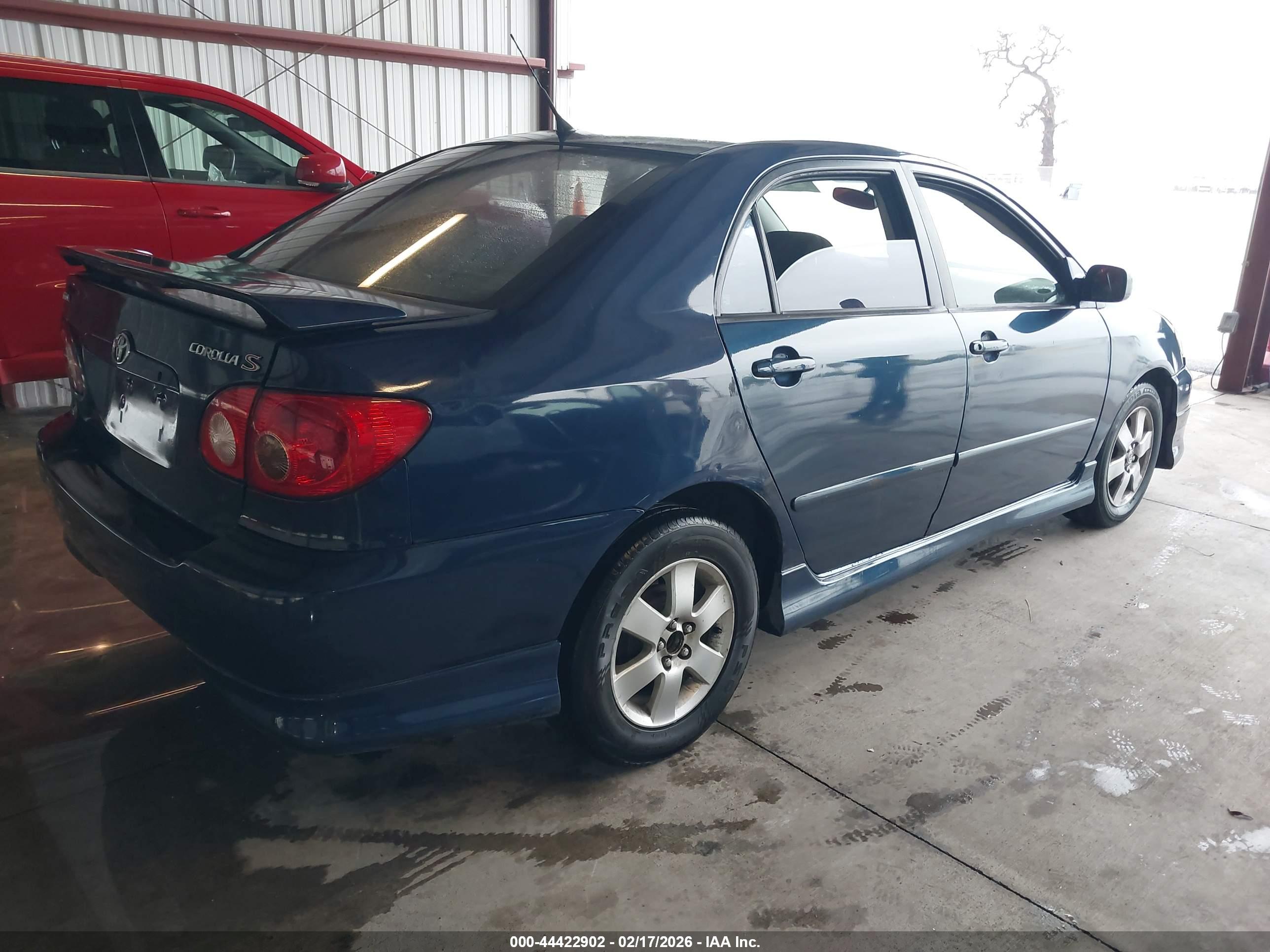 TOYOTA COROLLA image 4