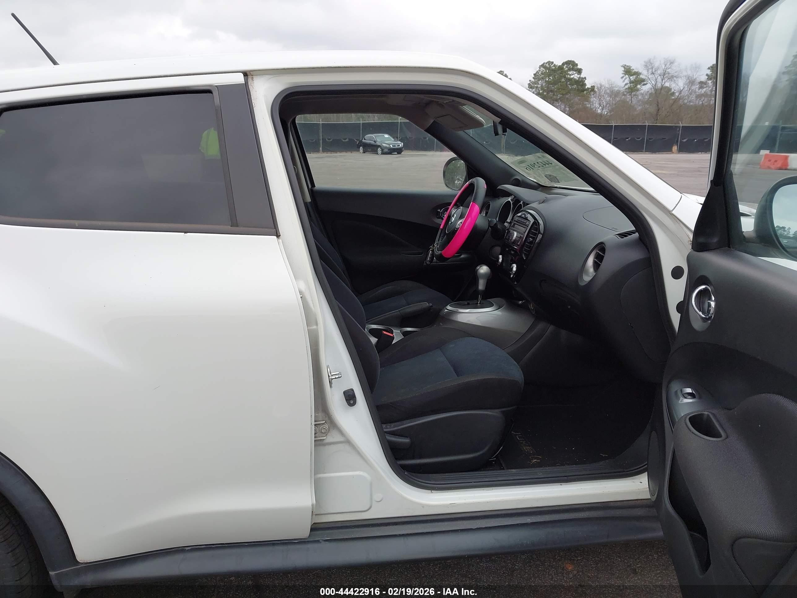 NISSAN JUKE image 5