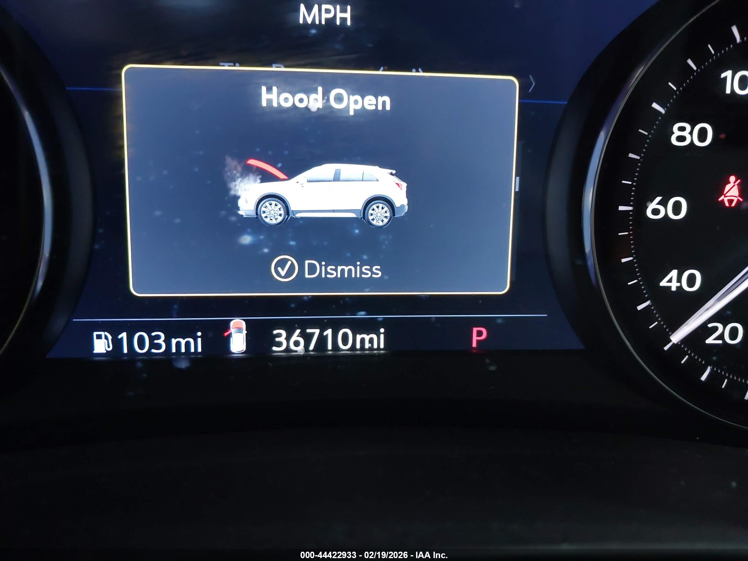 CADILLAC XT4 image 7
