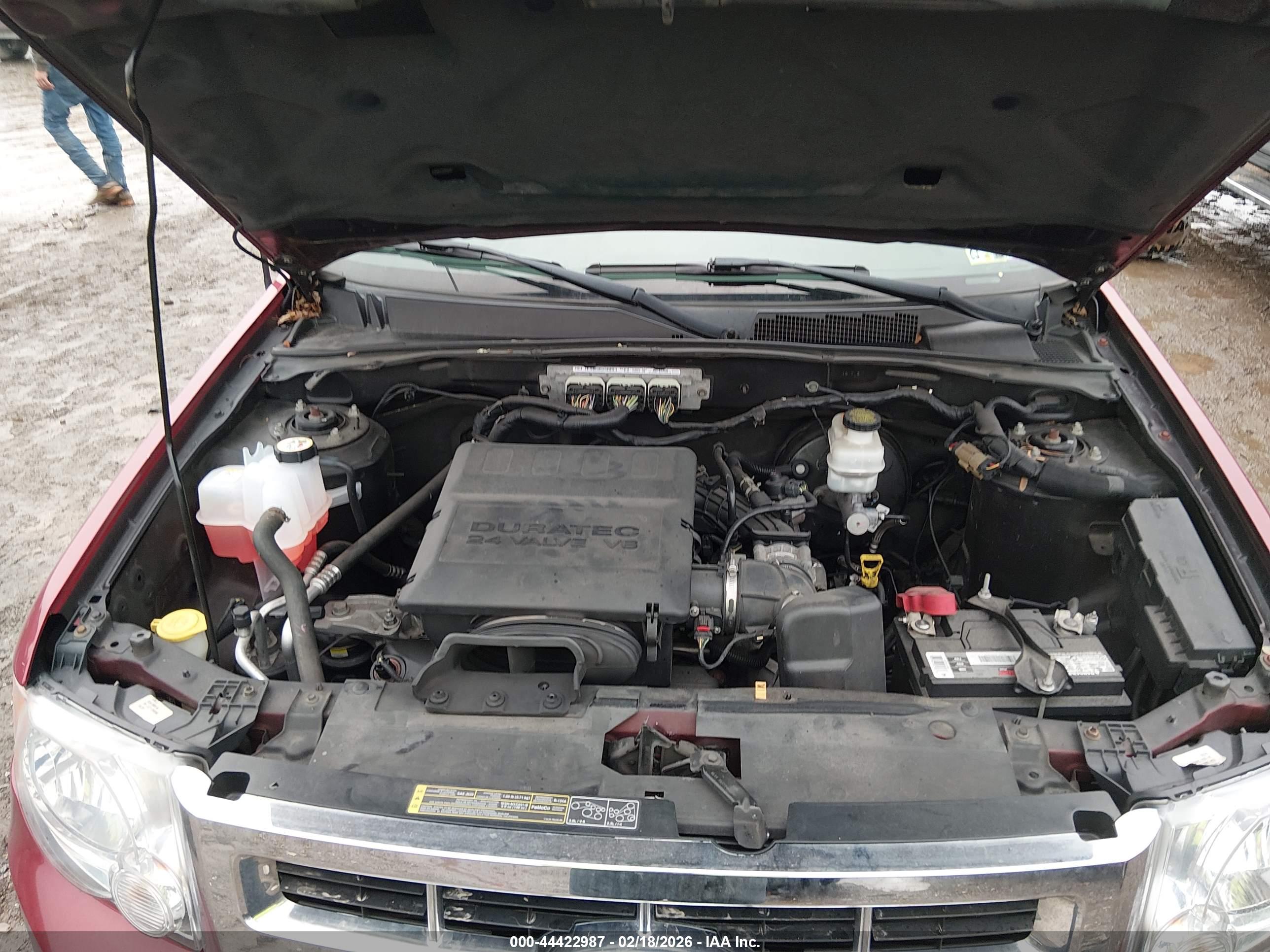 FORD ESCAPE image 10