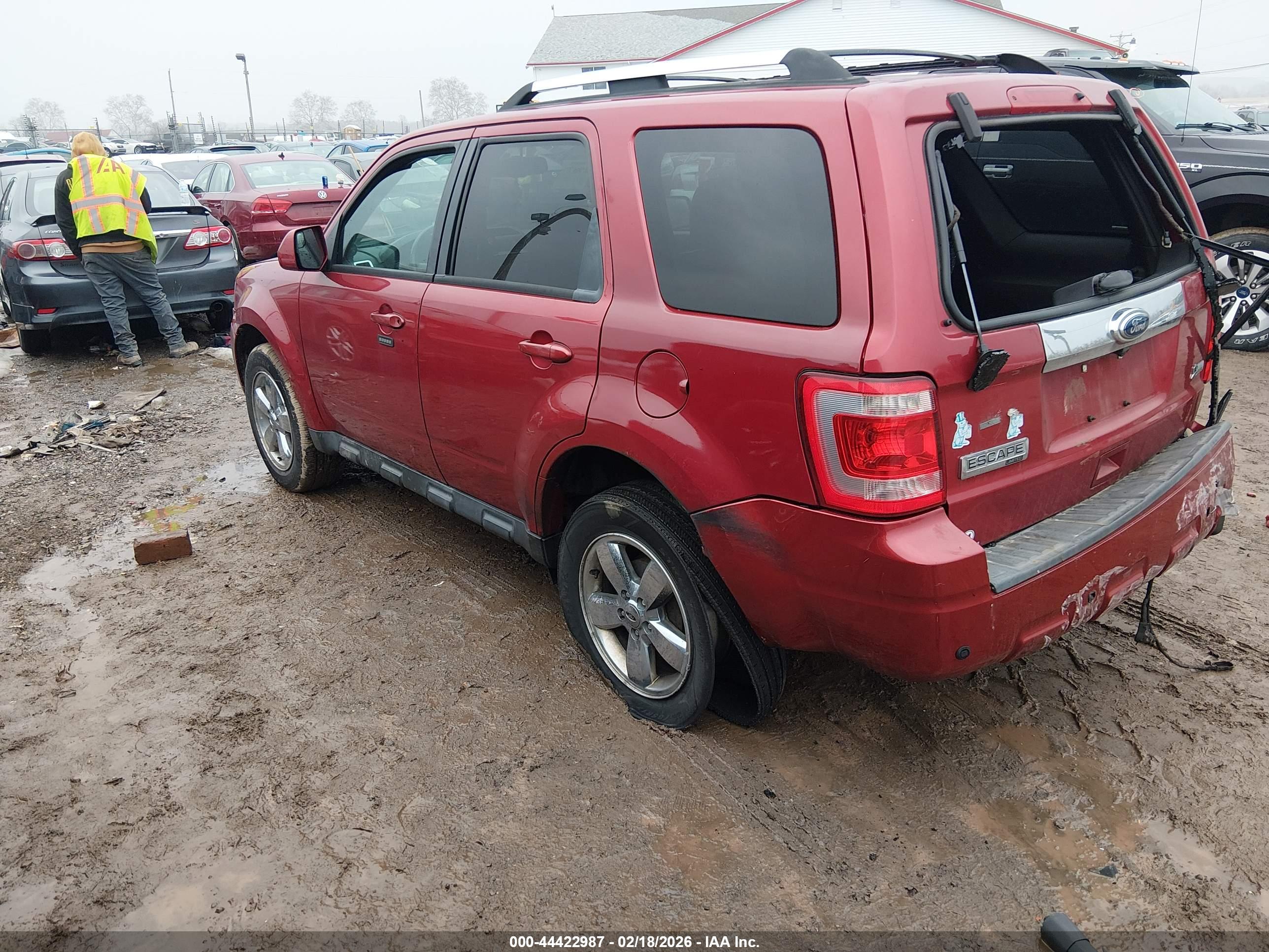 FORD ESCAPE image 3