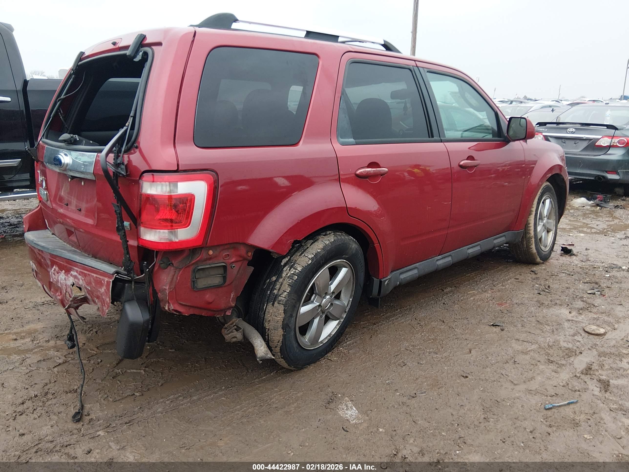 FORD ESCAPE image 4