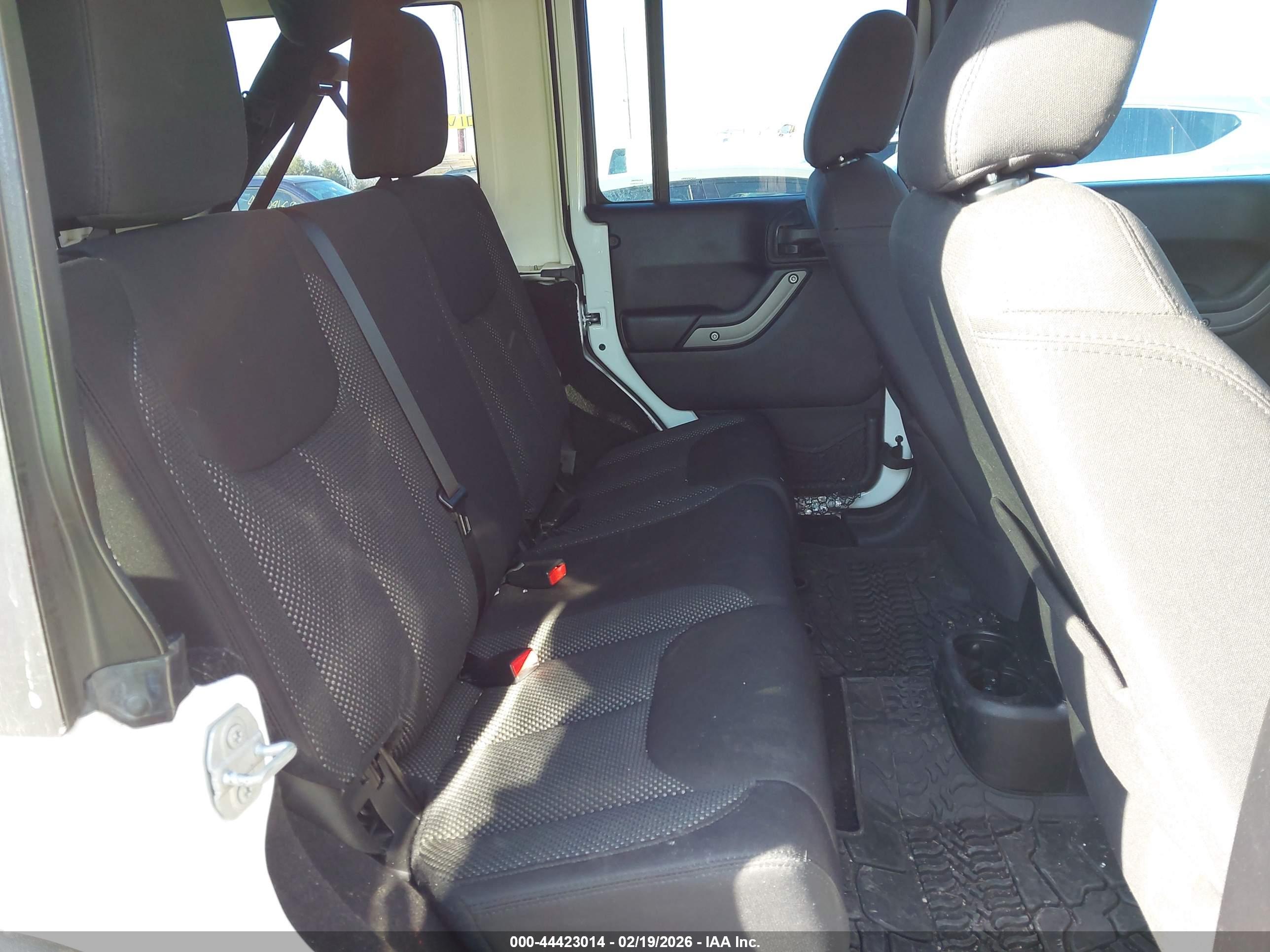 JEEP WRANGLER image 8