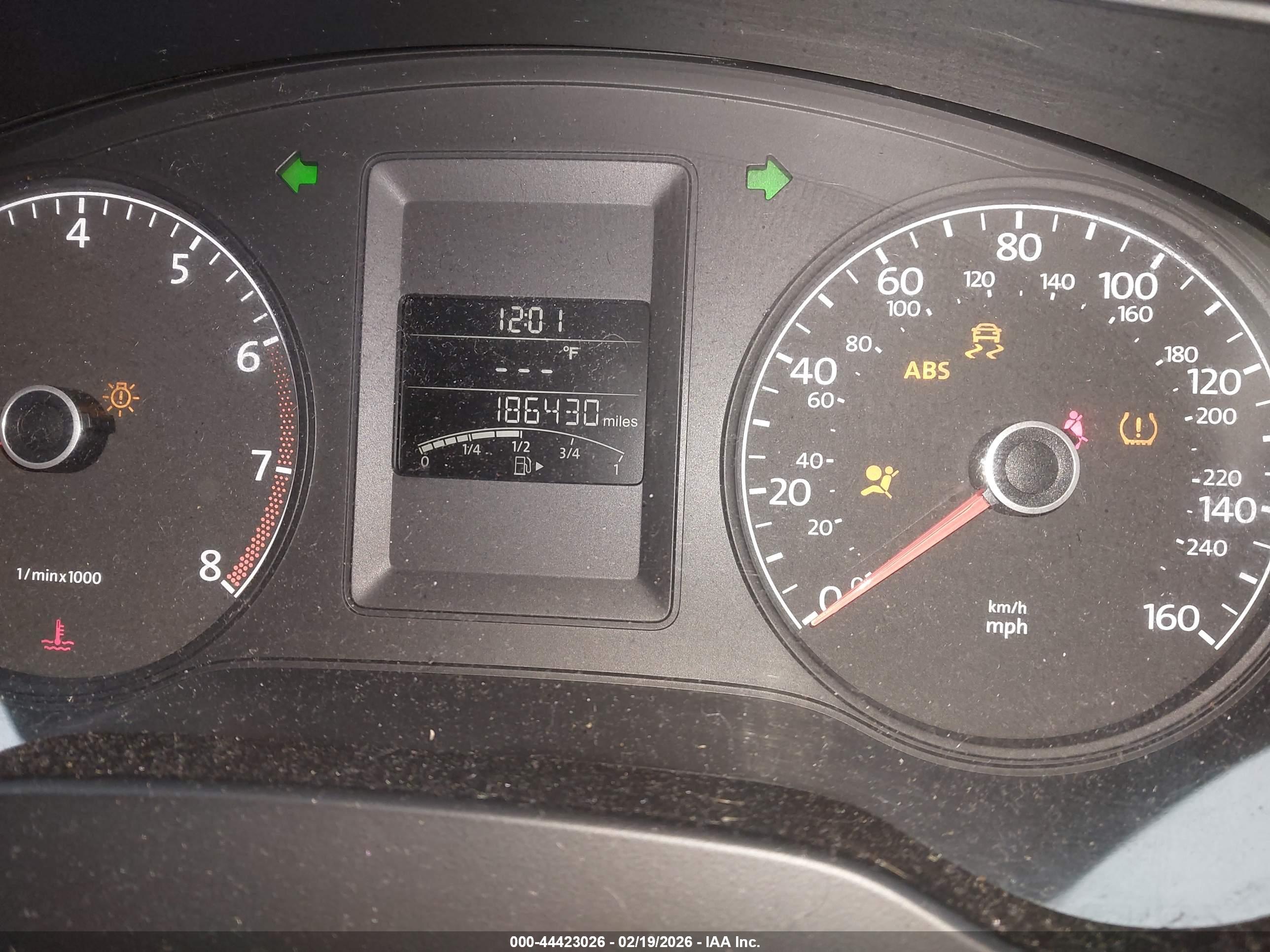 VOLKSWAGEN JETTA image 7