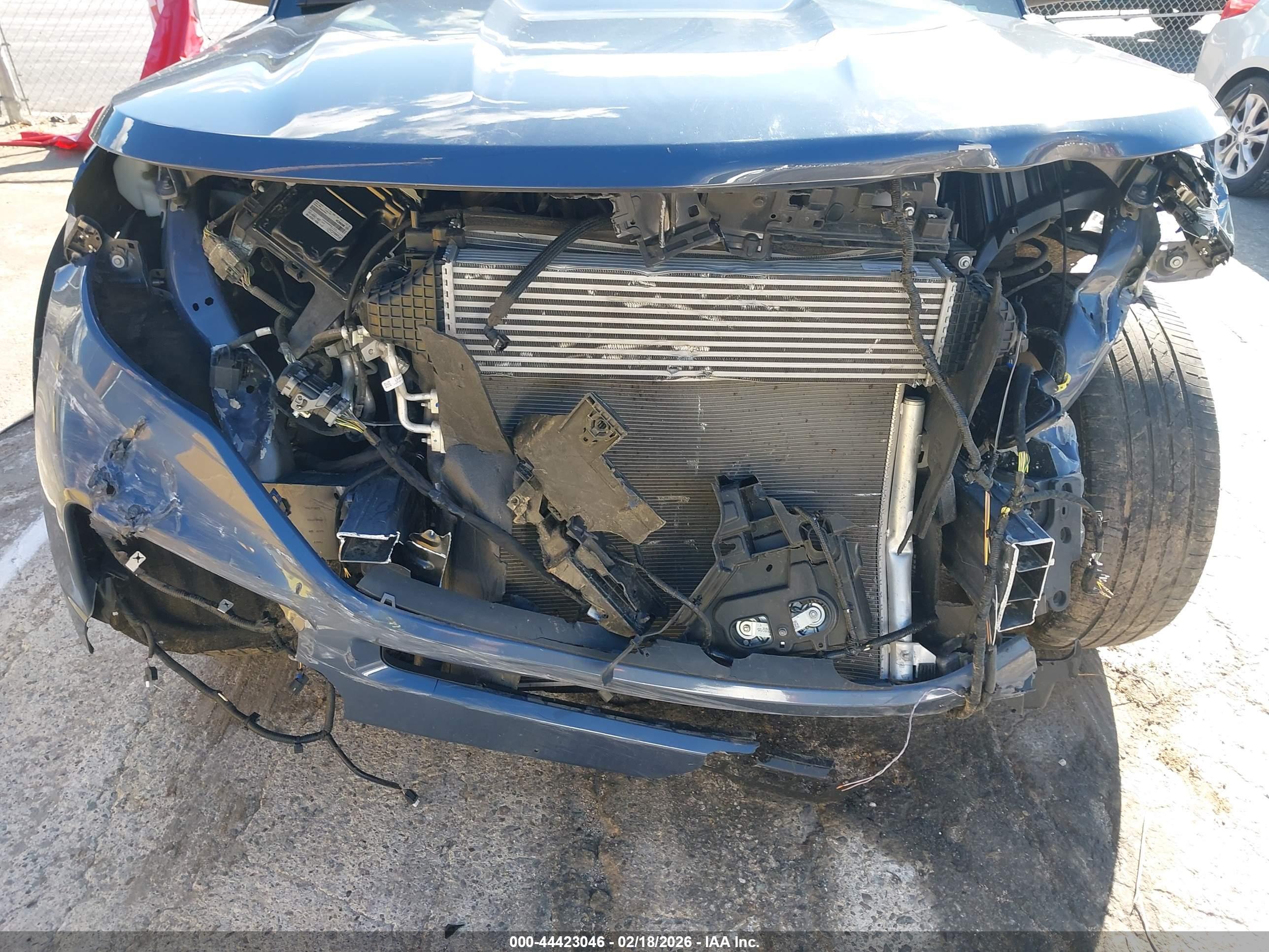FORD EXPLORER image 6