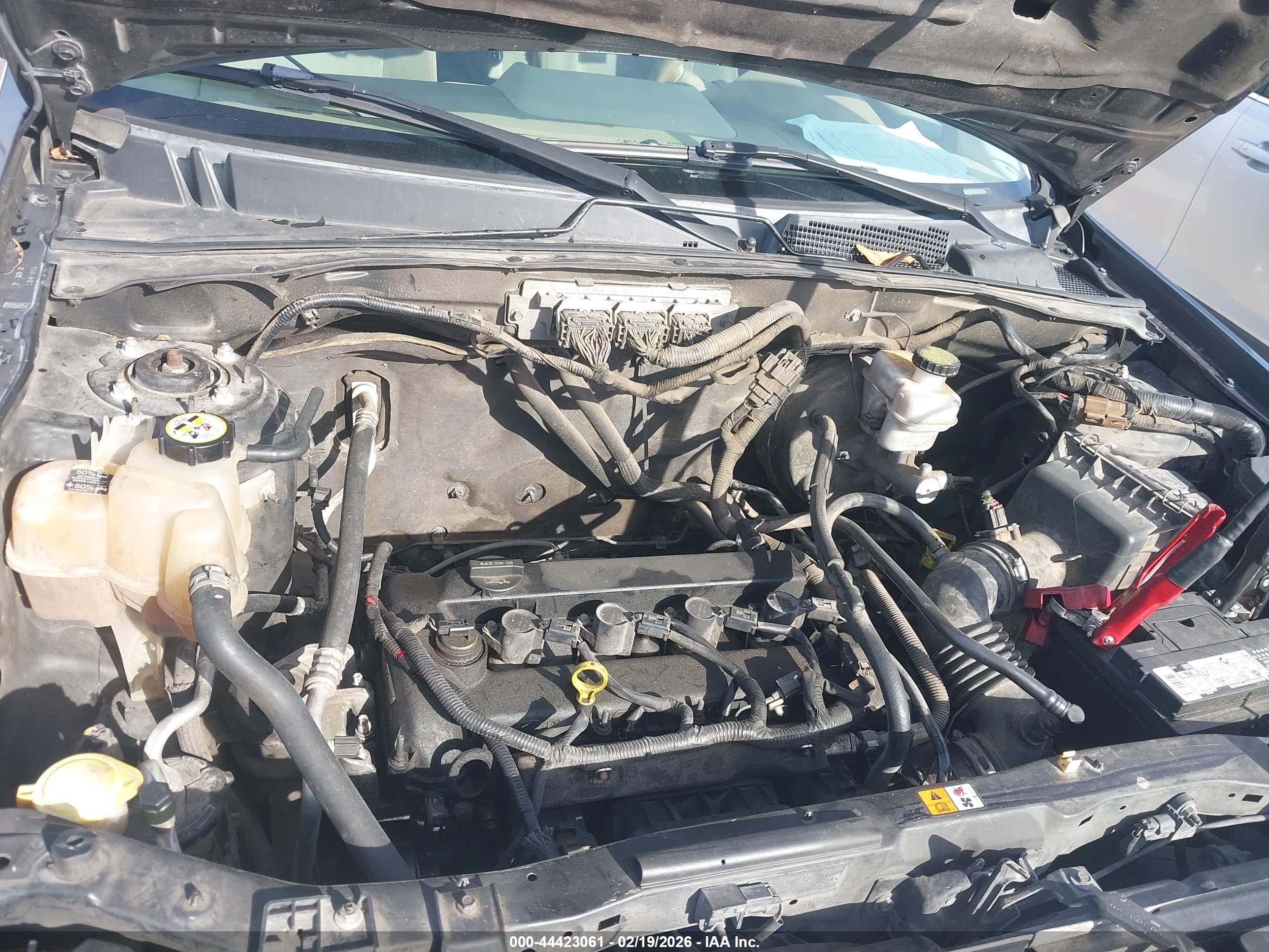FORD ESCAPE image 10