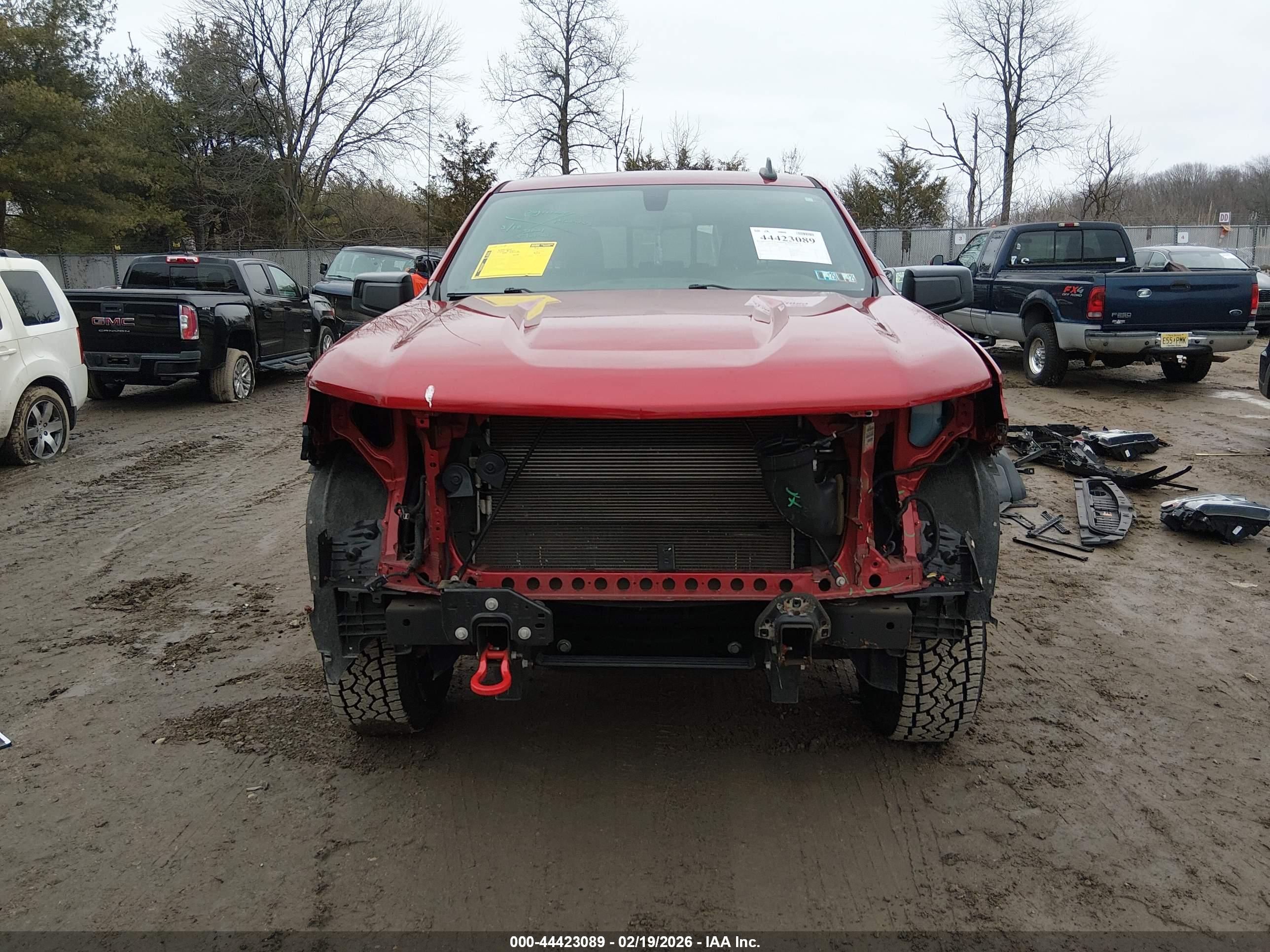 CHEVROLET SILVERADO image 6