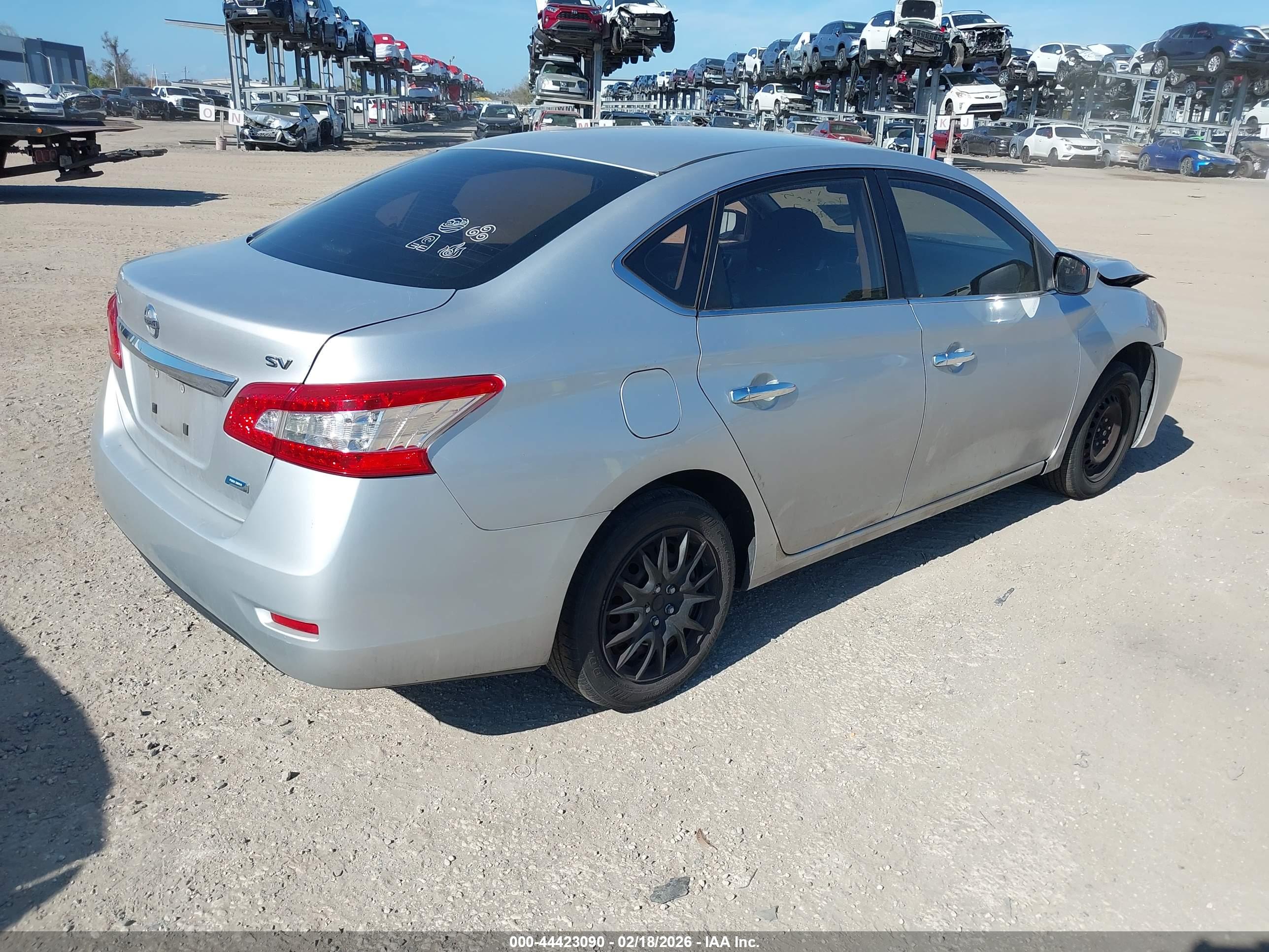 NISSAN SENTRA image 4