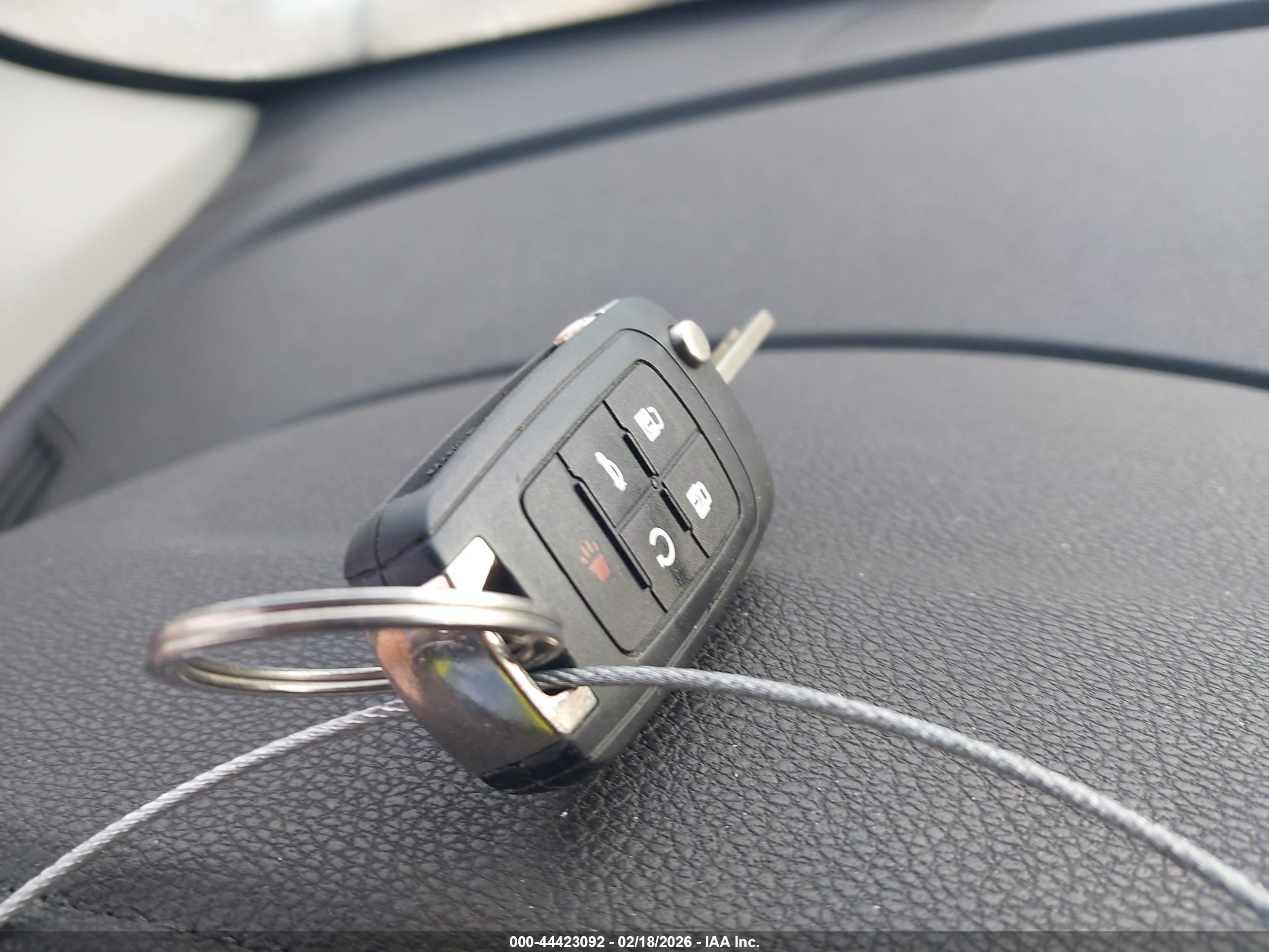 GMC TERRAIN image 11