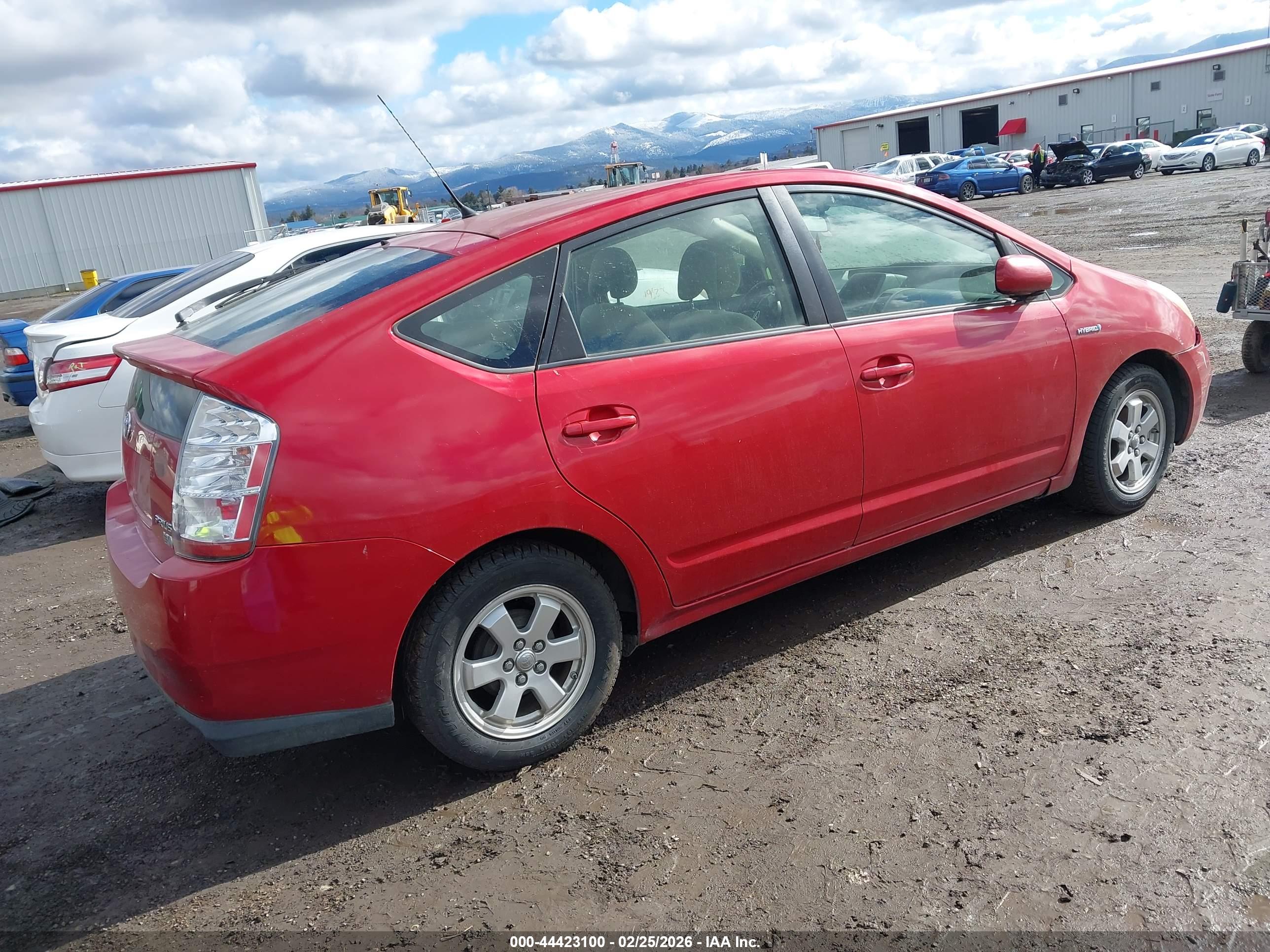 TOYOTA PRIUS image 4