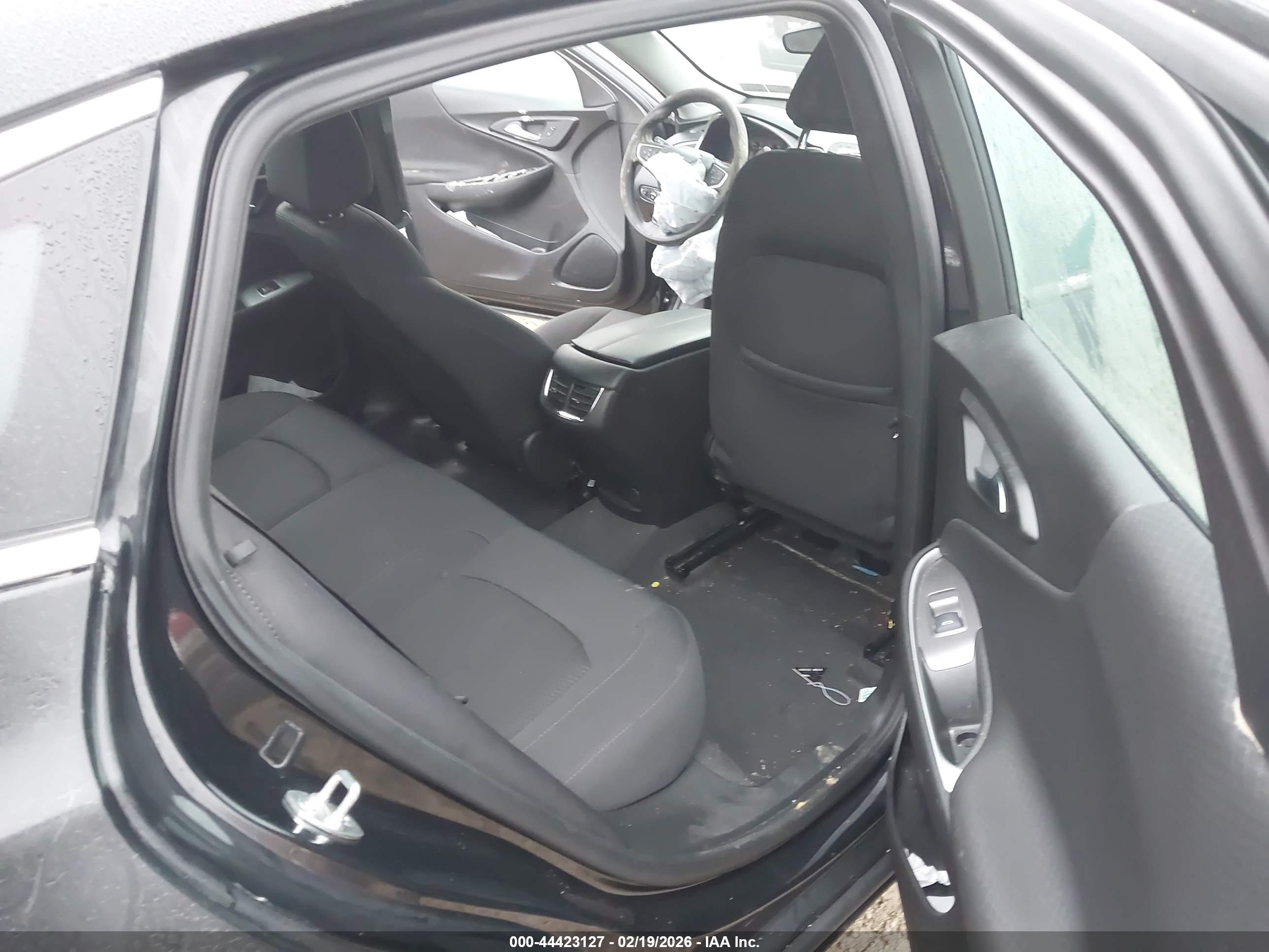 CHEVROLET MALIBU image 8