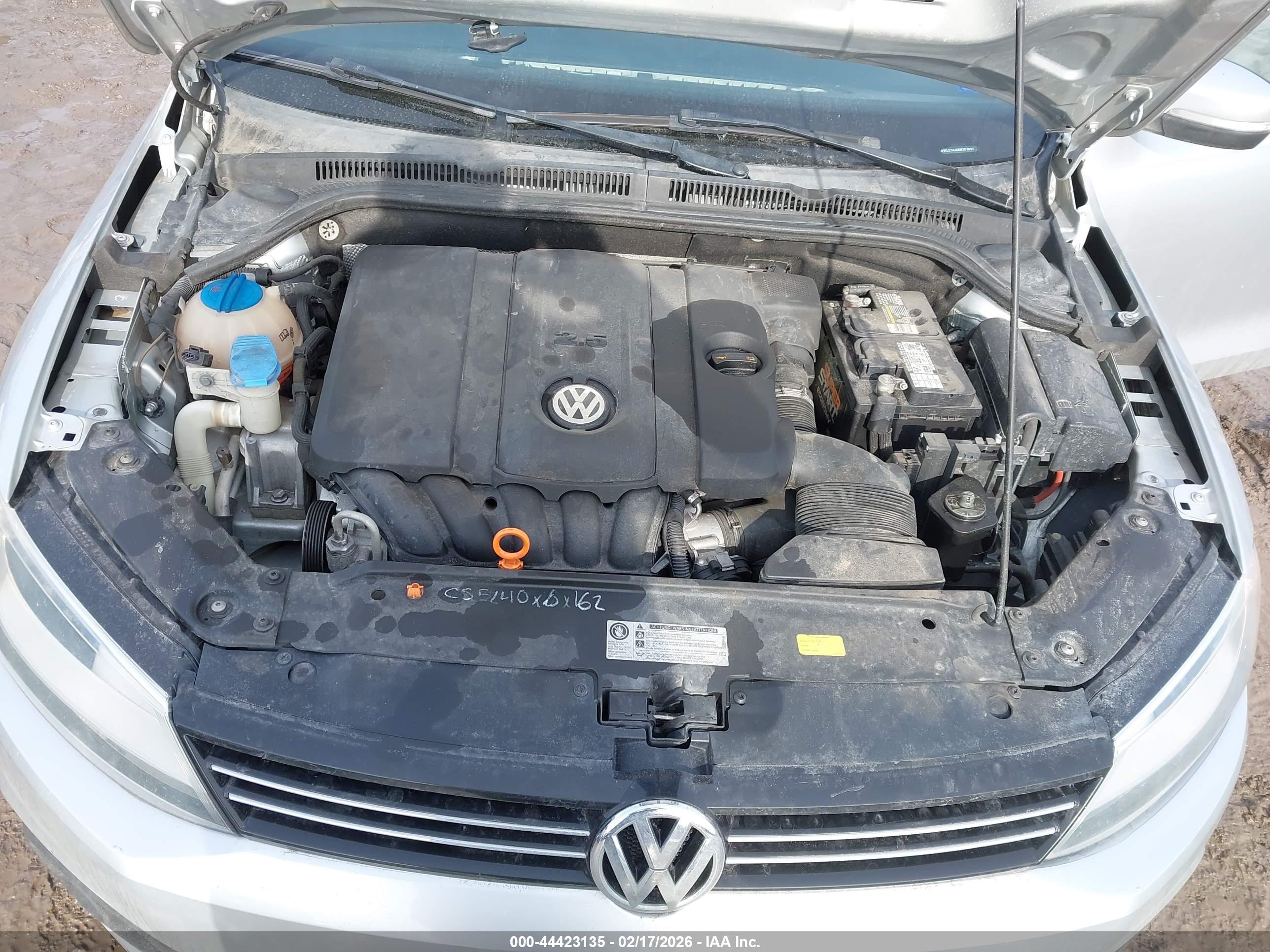 VOLKSWAGEN JETTA image 10