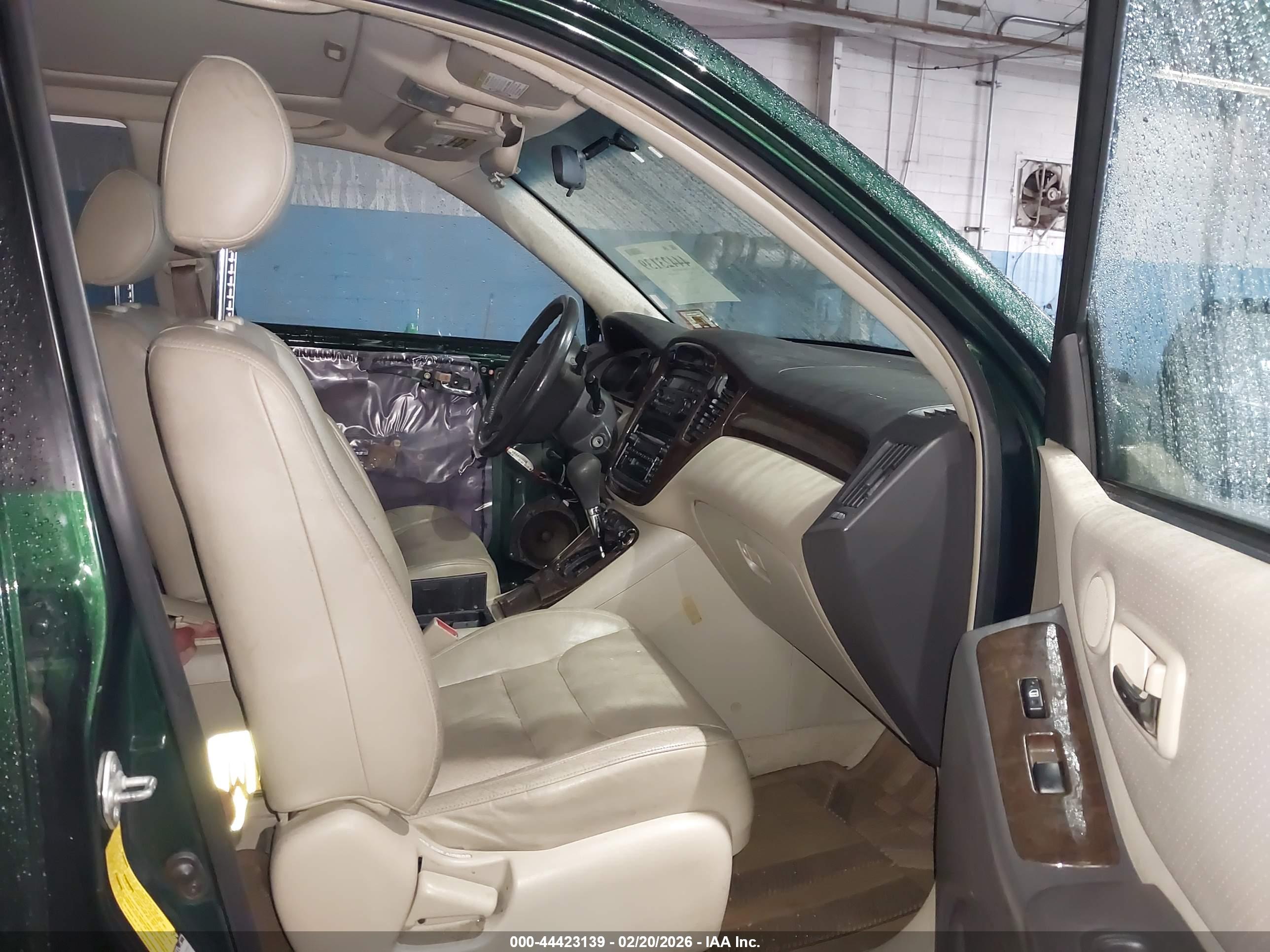 TOYOTA HIGHLANDER image 5