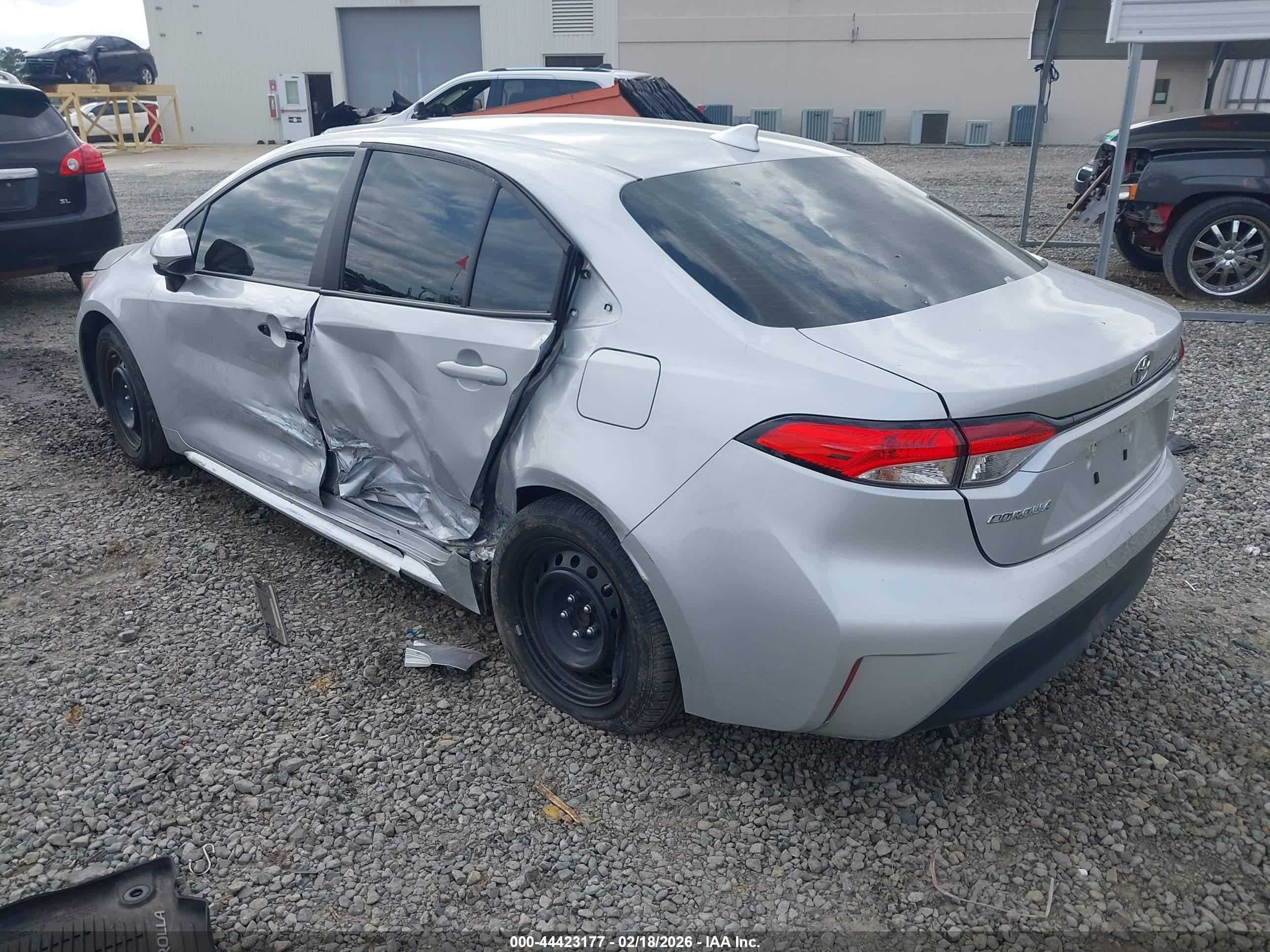 TOYOTA COROLLA image 3