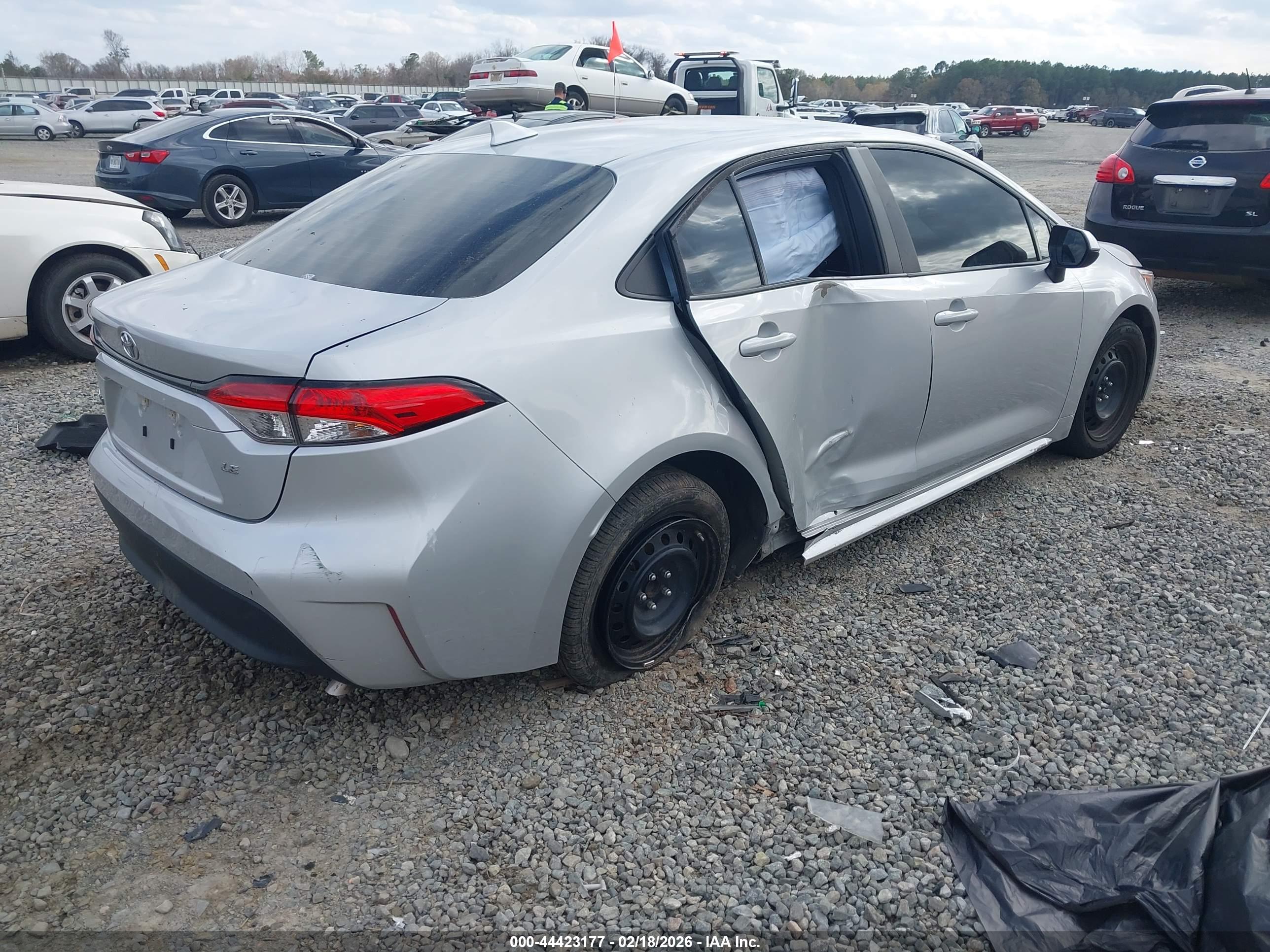 TOYOTA COROLLA image 4