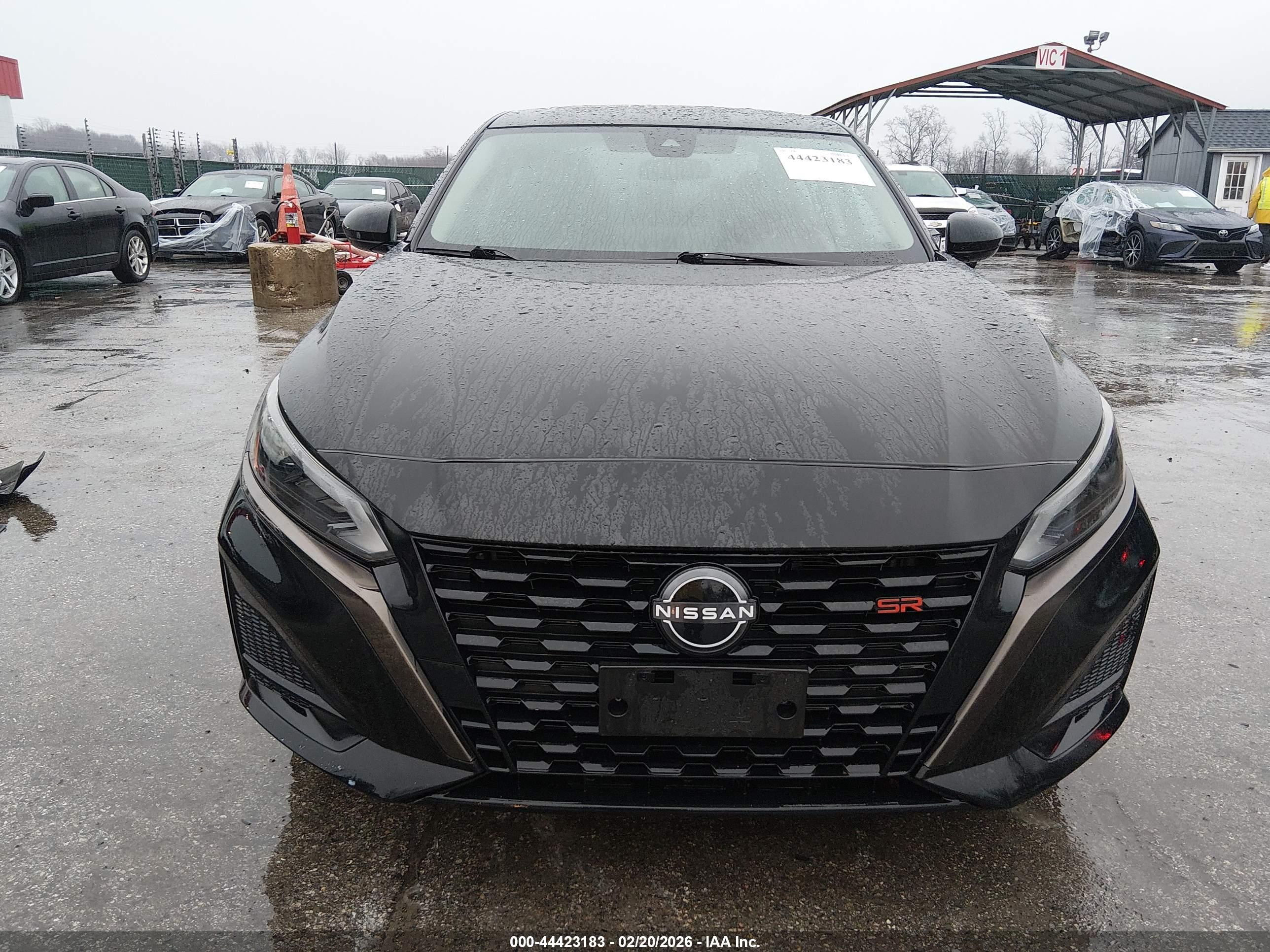 NISSAN ALTIMA image 6