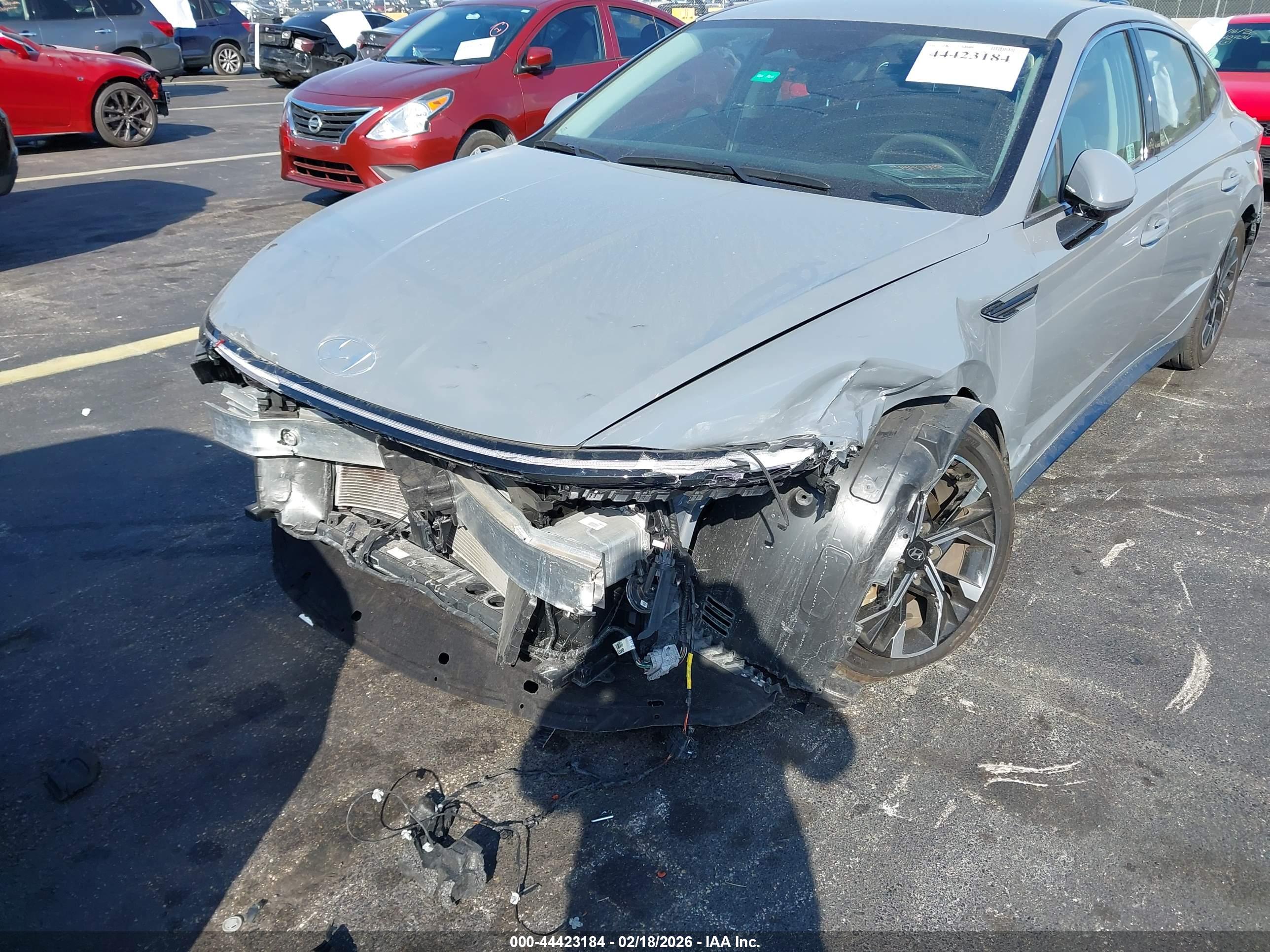 HYUNDAI SONATA image 6
