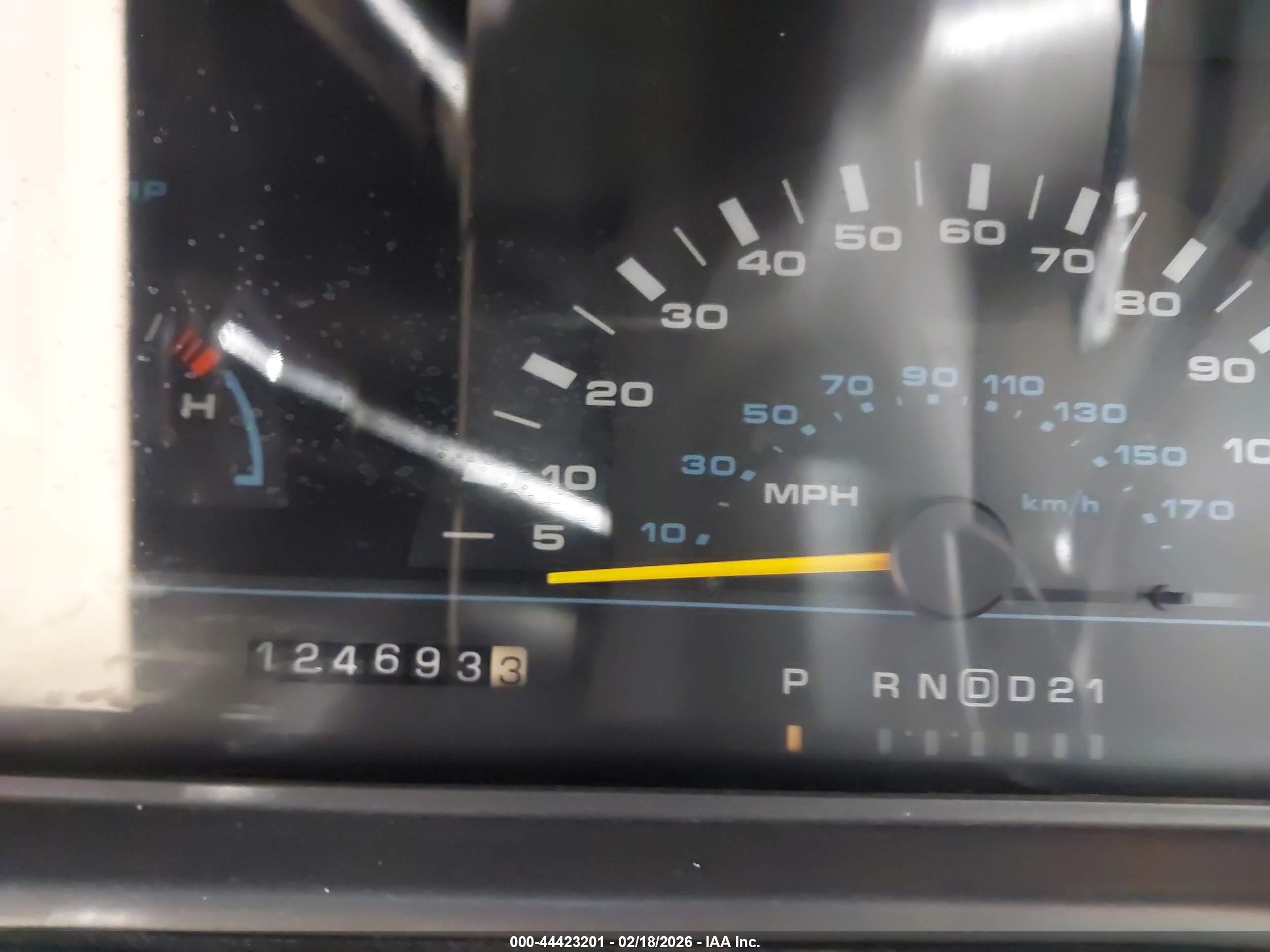 OLDSMOBILE CUTLASS image 7